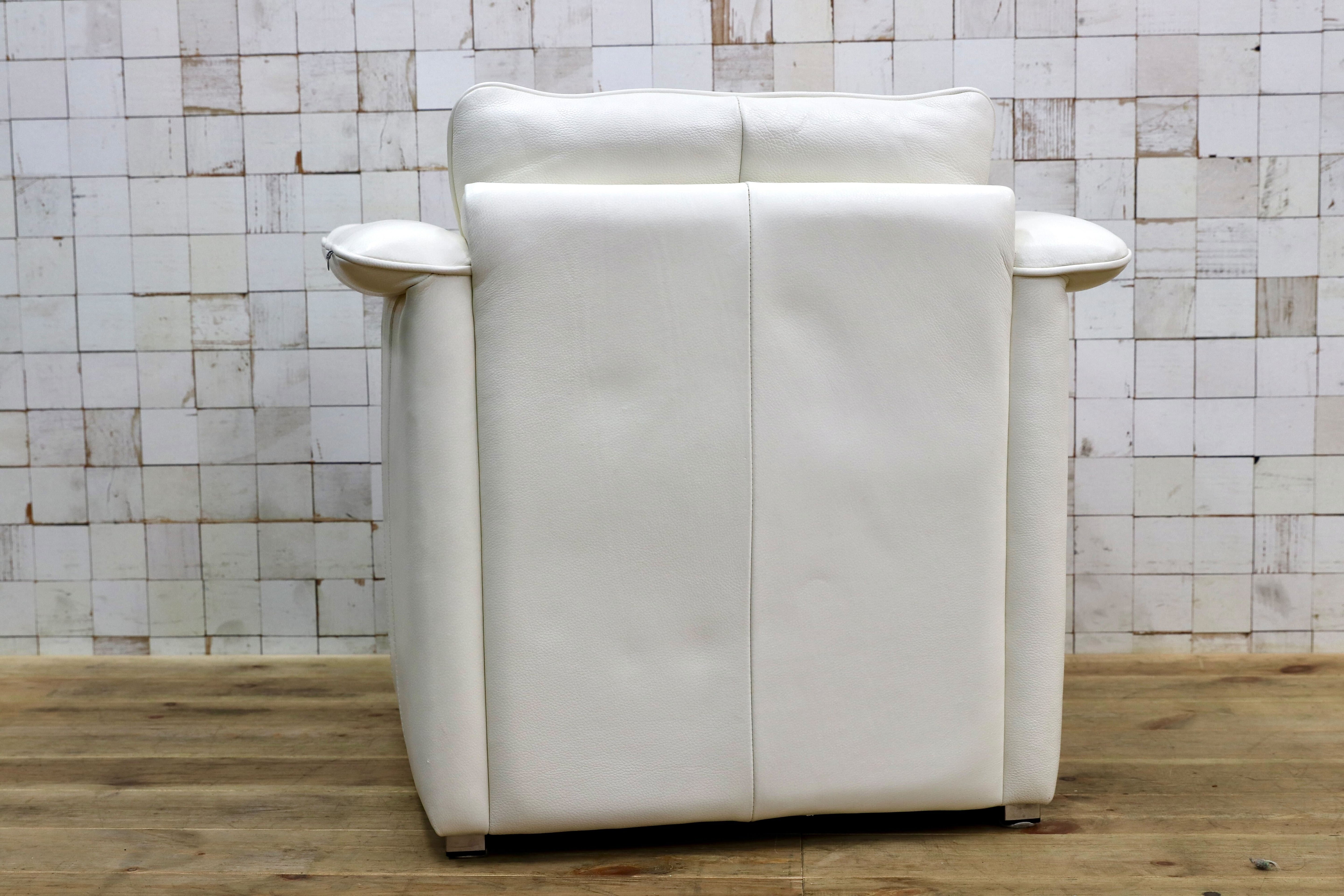 GMIN15A○Domicil / ドミシール 1人掛けソファ シングルソファ ラウンジチェア 白 総革 レザー ドイツ IDC大塚家具 定価約14万 展示品