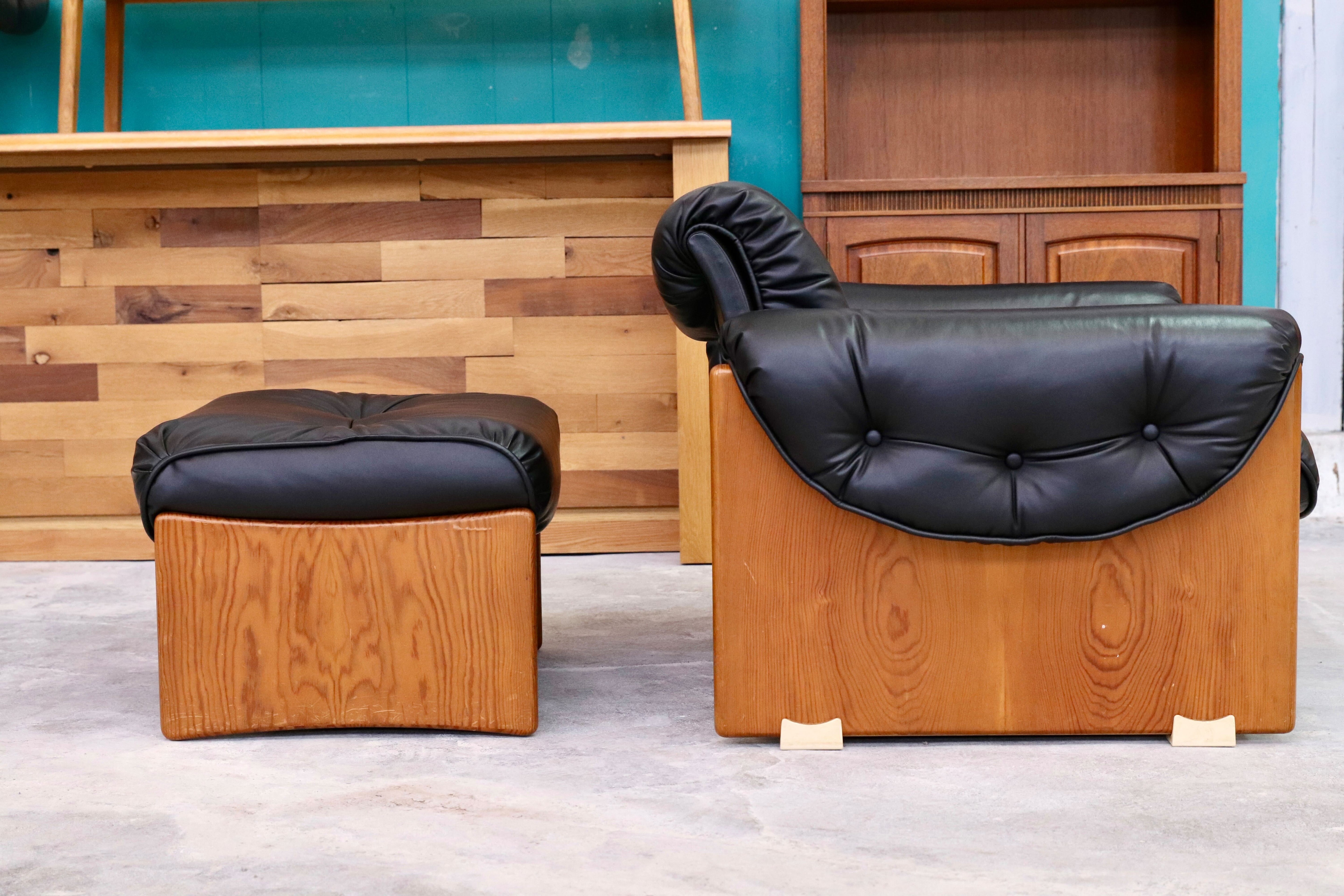 GMHK447○冨士ファニチア / FUJI FURNITURE 国産 ヴィンテージ ラウンジチェア オットマン ブラック パイン材 ジャパニーズモダン 稀少