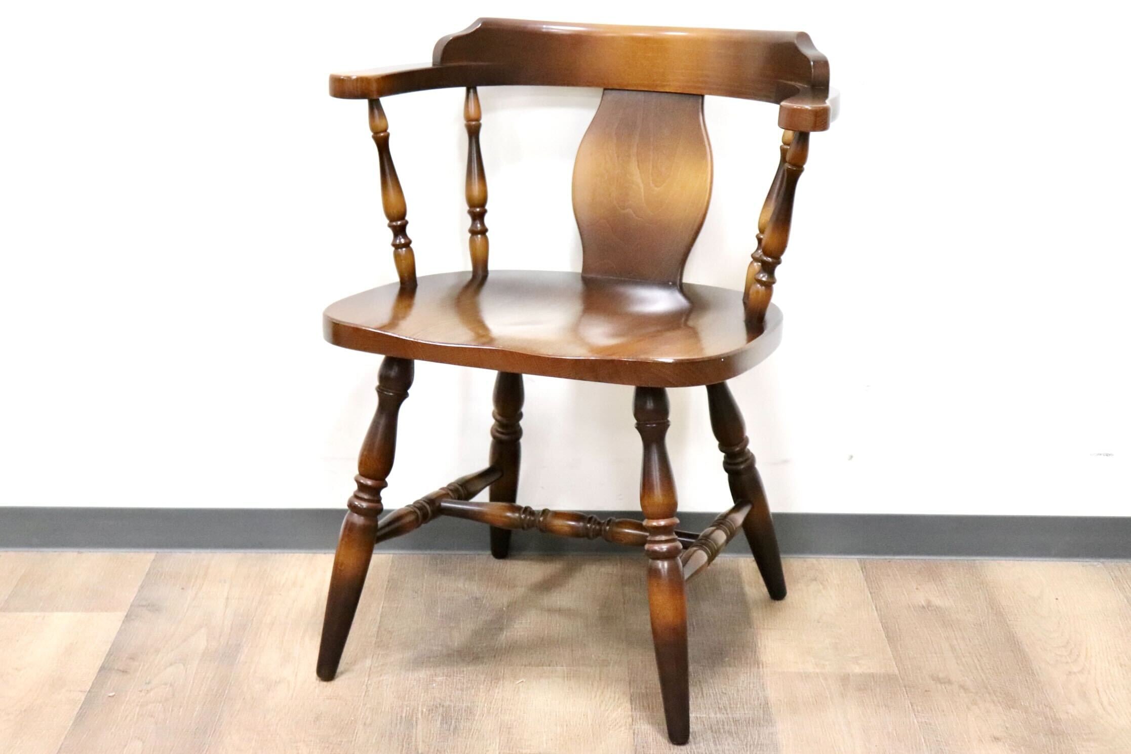 GMHK10A○飛騨産業 / HIDA キツツキ 穂高 アームチェア ダイニングチェア ウィンザーチェア 椅子 ブナ材 レトロ 飛騨家具