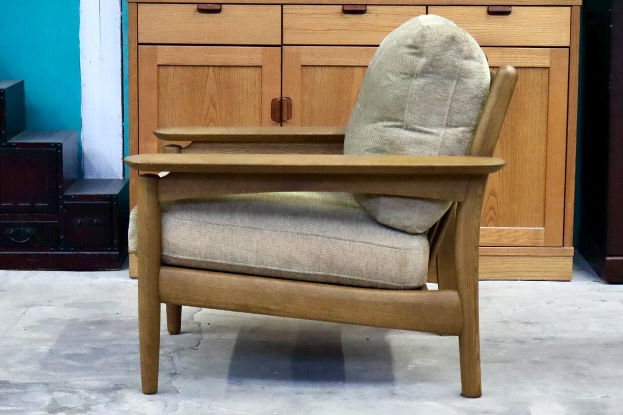 GMIK739B○karimoku / カリモク 1人掛けソファ シングルソファ アームチェア 木製 ファブリック 北欧スタイル 国産家具