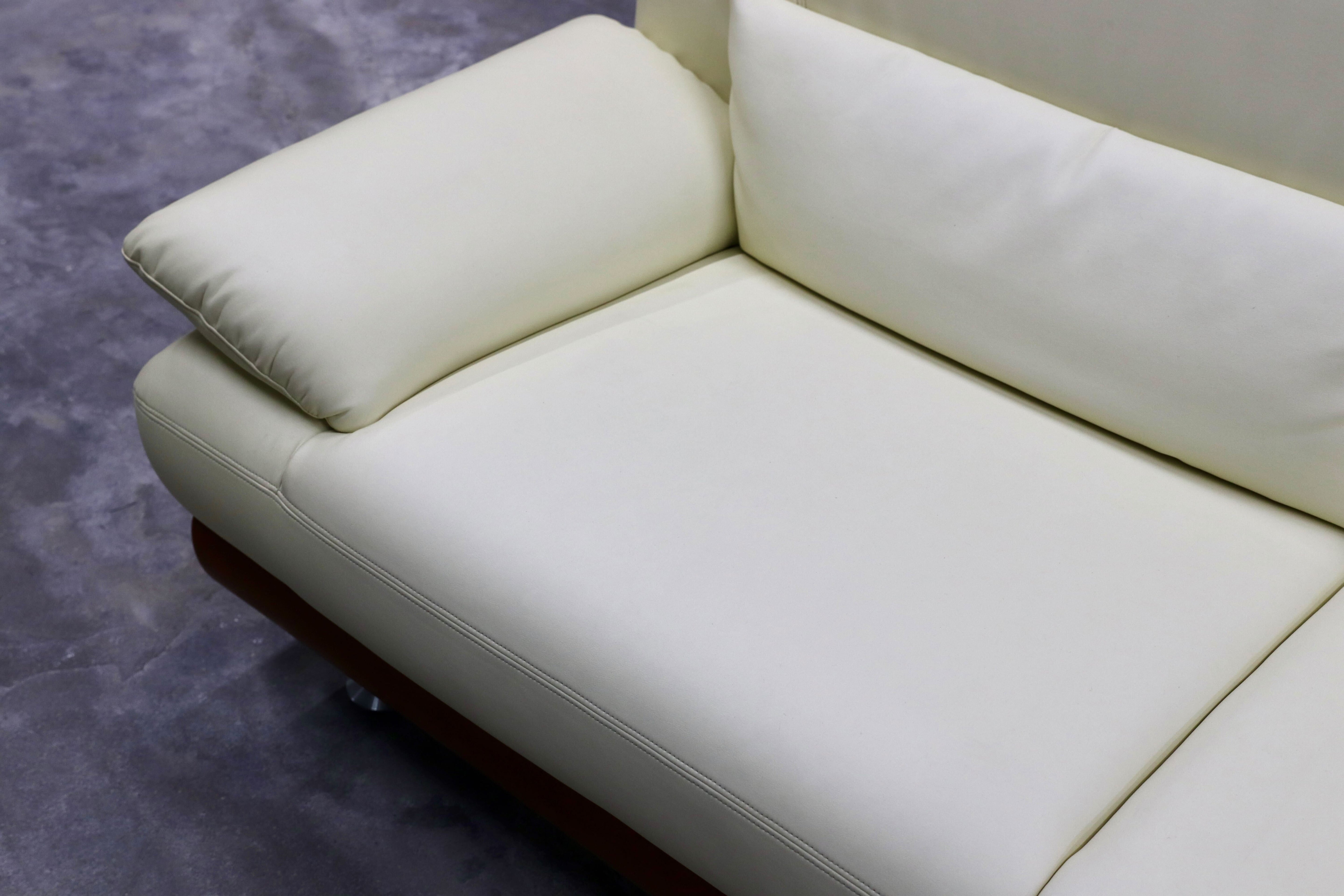 GMHK799○ASAHI / アサヒ SEATLE シアトル 2人掛けソファ ラブソファ ベージュ アイボリー ソフトレザー 合皮 長椅子