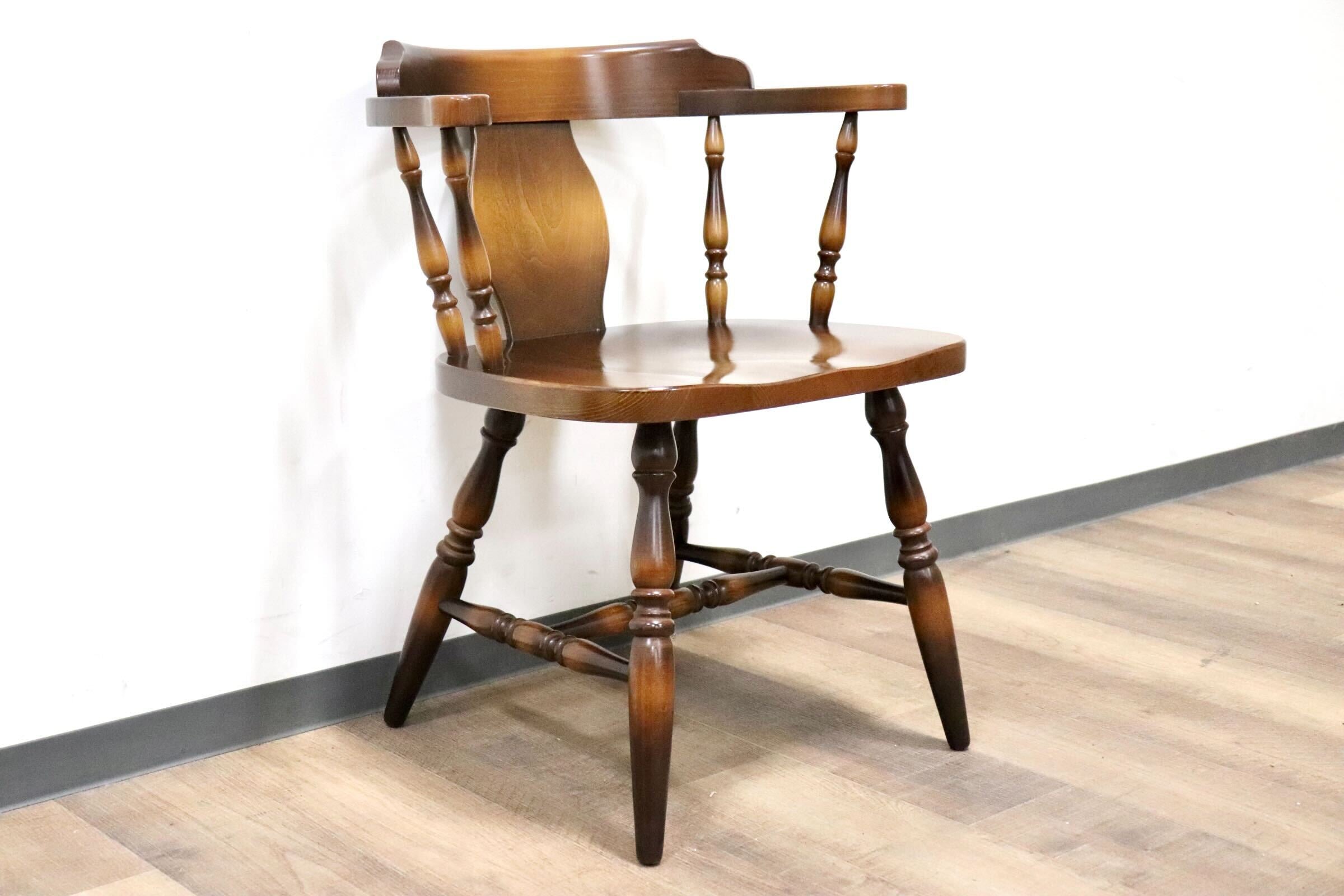 GMHK10A○飛騨産業 / HIDA キツツキ 穂高 アームチェア ダイニングチェア ウィンザーチェア 椅子 ブナ材 レトロ 飛騨家具