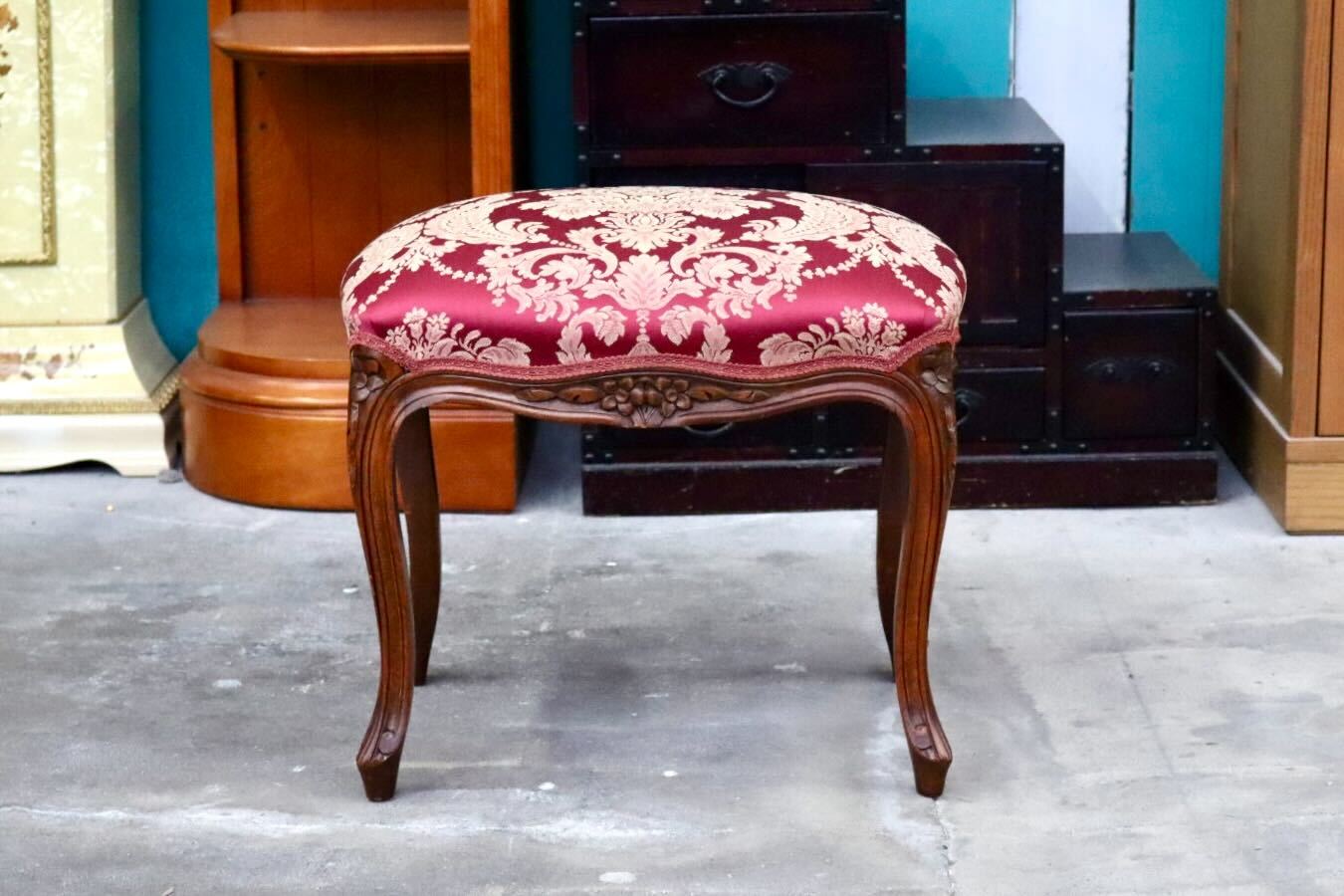 GMIK720B○イタリア製 オットマン スツール ファブリック 金華山 ロココ調 彫刻 ヨーロピアン クラシック エレガント