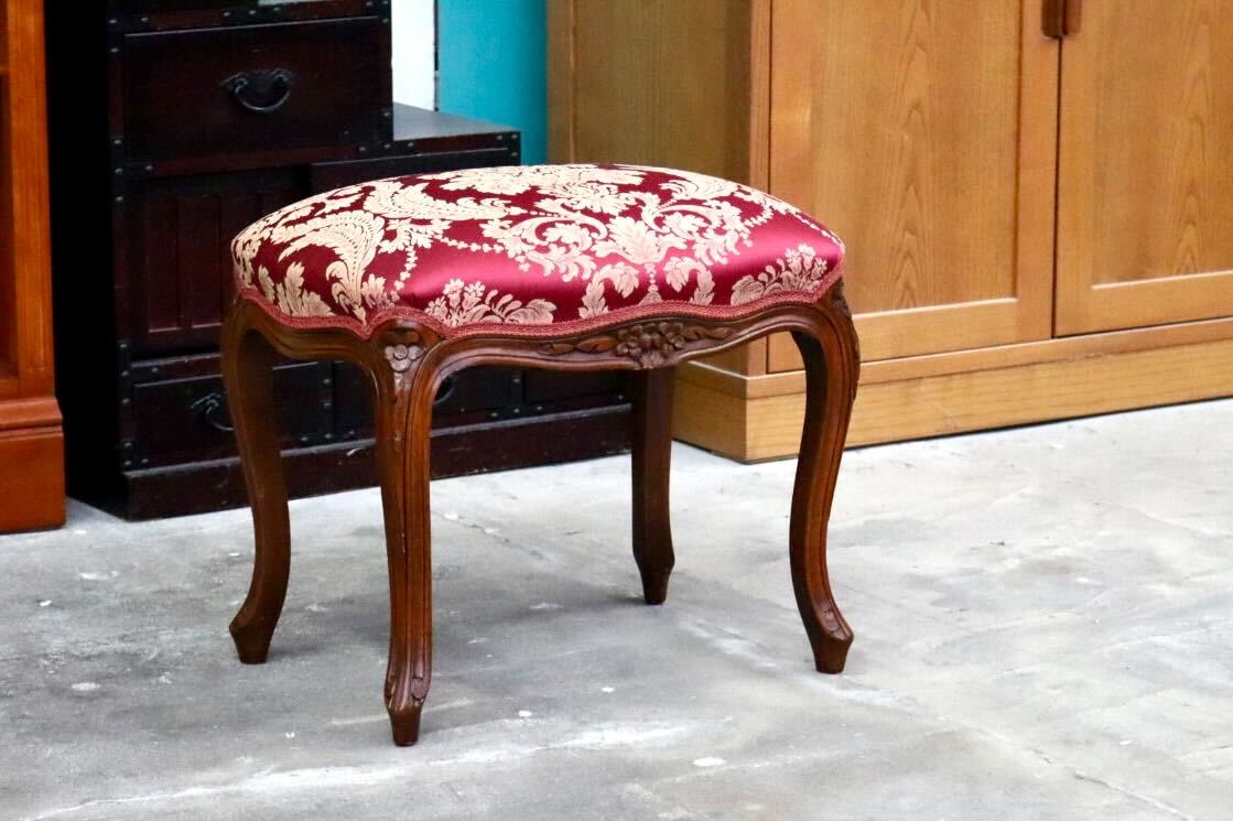 GMIK720B○イタリア製 オットマン スツール ファブリック 金華山 ロココ調 彫刻 ヨーロピアン クラシック エレガント
