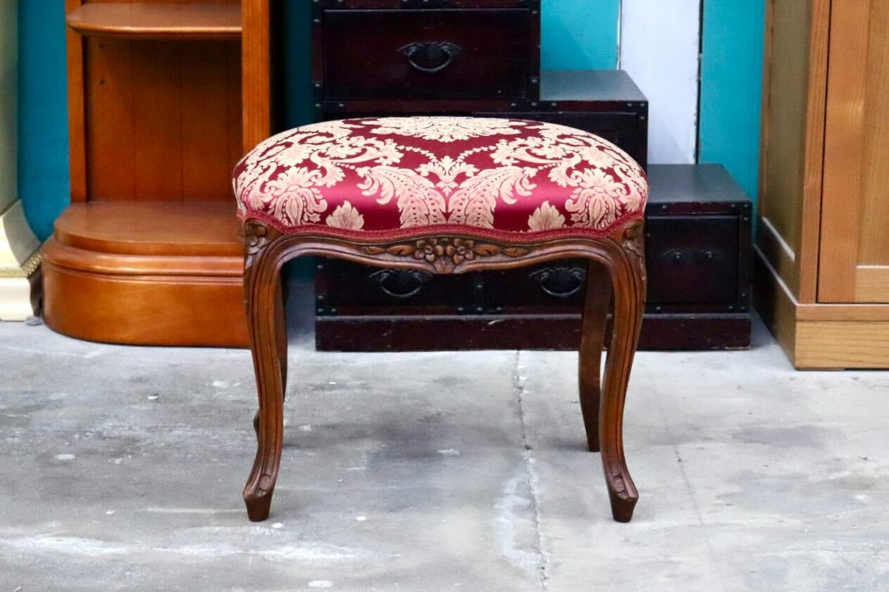 GMIK720B○イタリア製 オットマン スツール ファブリック 金華山 ロココ調 彫刻 ヨーロピアン クラシック エレガント
