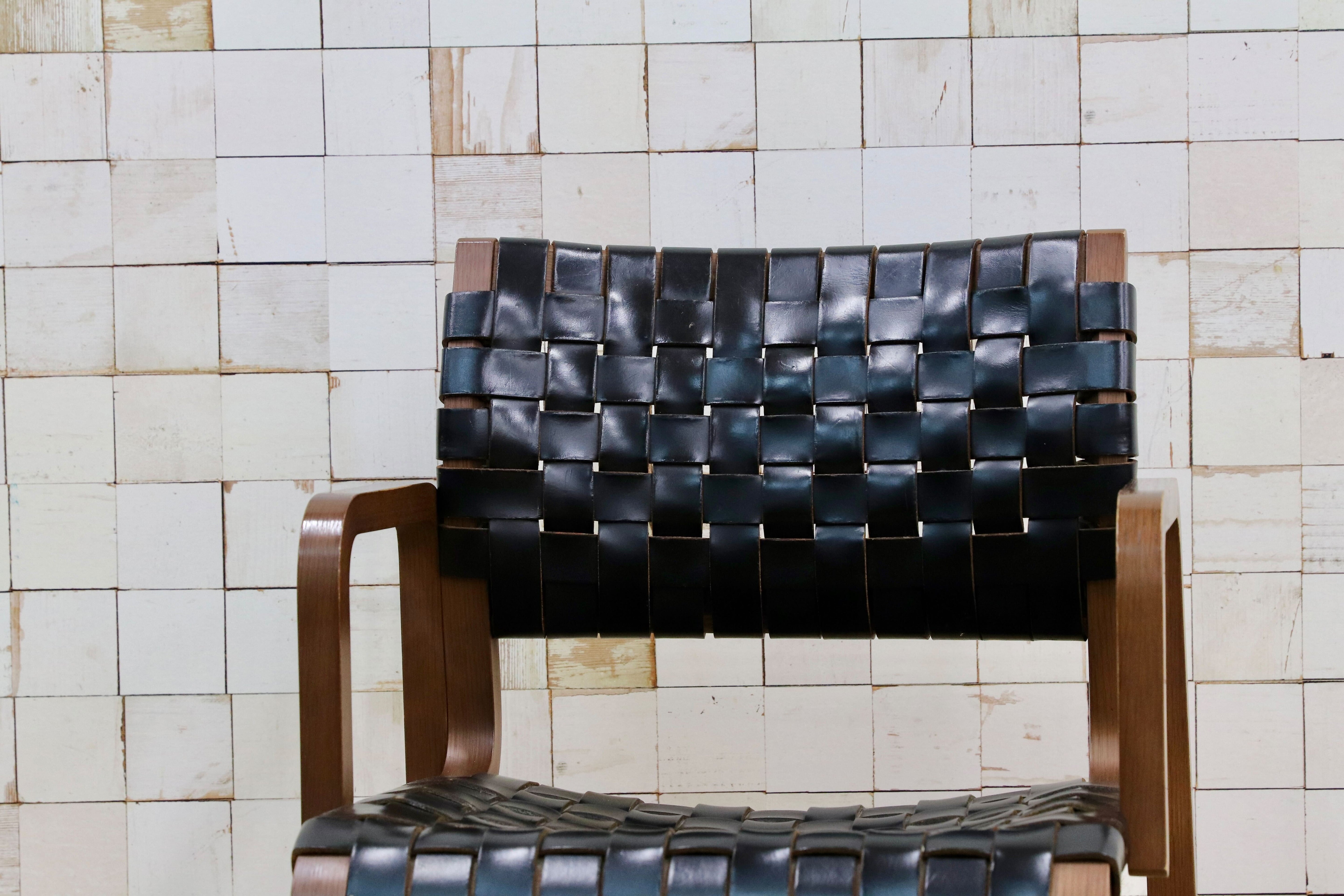 GMIO6A○arflex / アルフレックス NTチェア アームチェア 椅子 革張り 川上元美 イタリア モダン ヴィンテージ 人気モデル