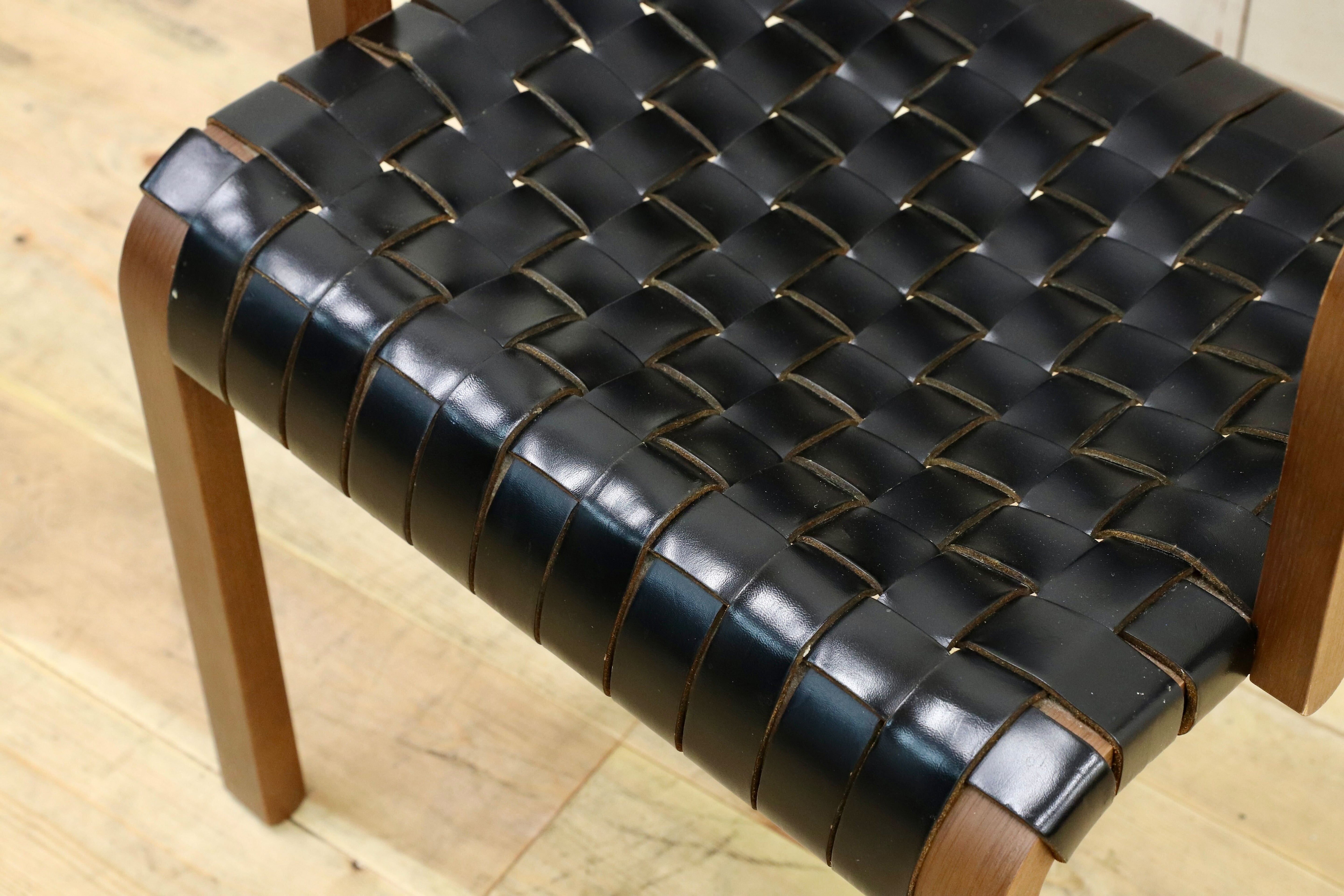 GMIO6A○arflex / アルフレックス NTチェア アームチェア 椅子 革張り 川上元美 イタリア モダン ヴィンテージ 人気モデル