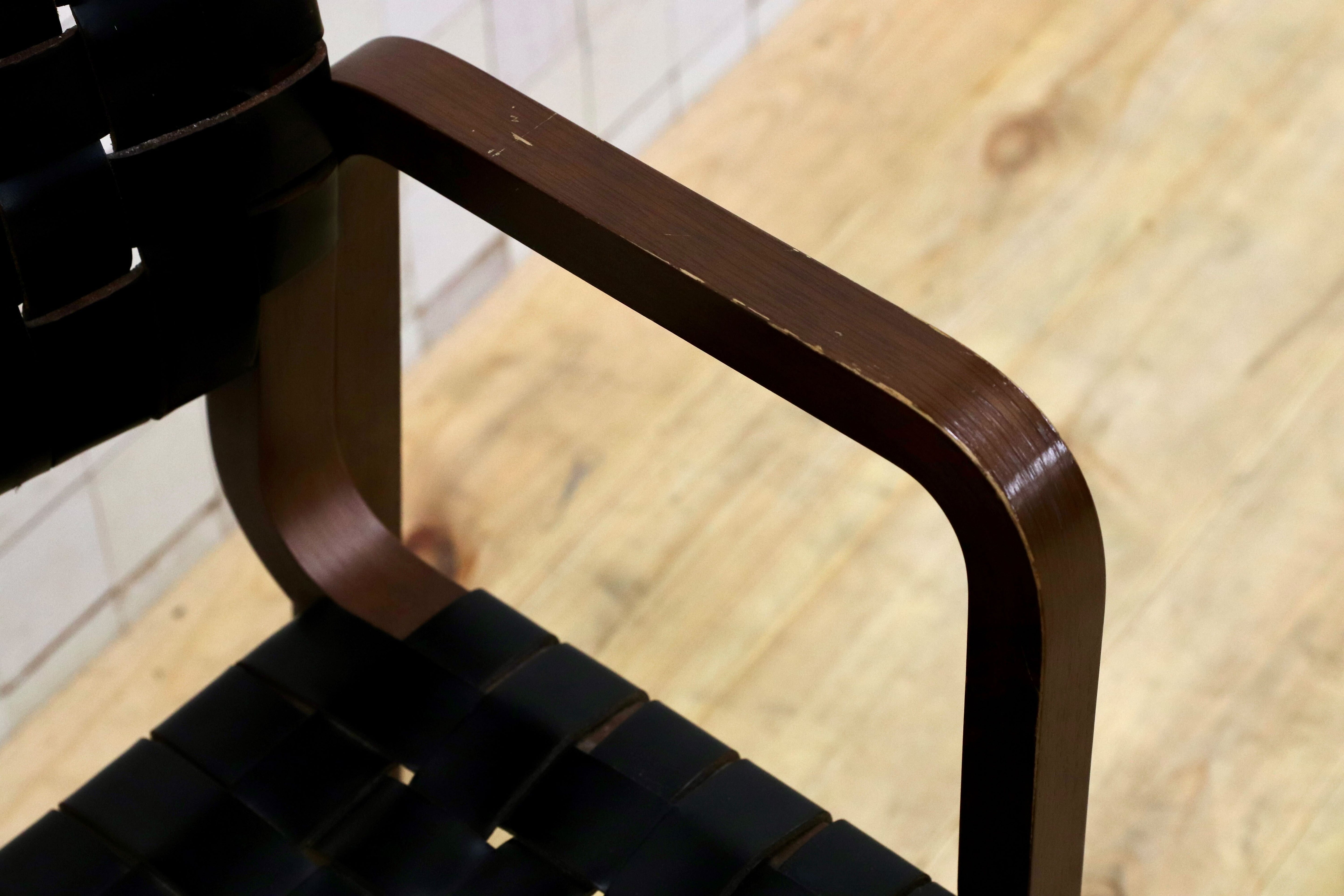 GMIO6A○arflex / アルフレックス NTチェア アームチェア 椅子 革張り 川上元美 イタリア モダン ヴィンテージ 人気モデル