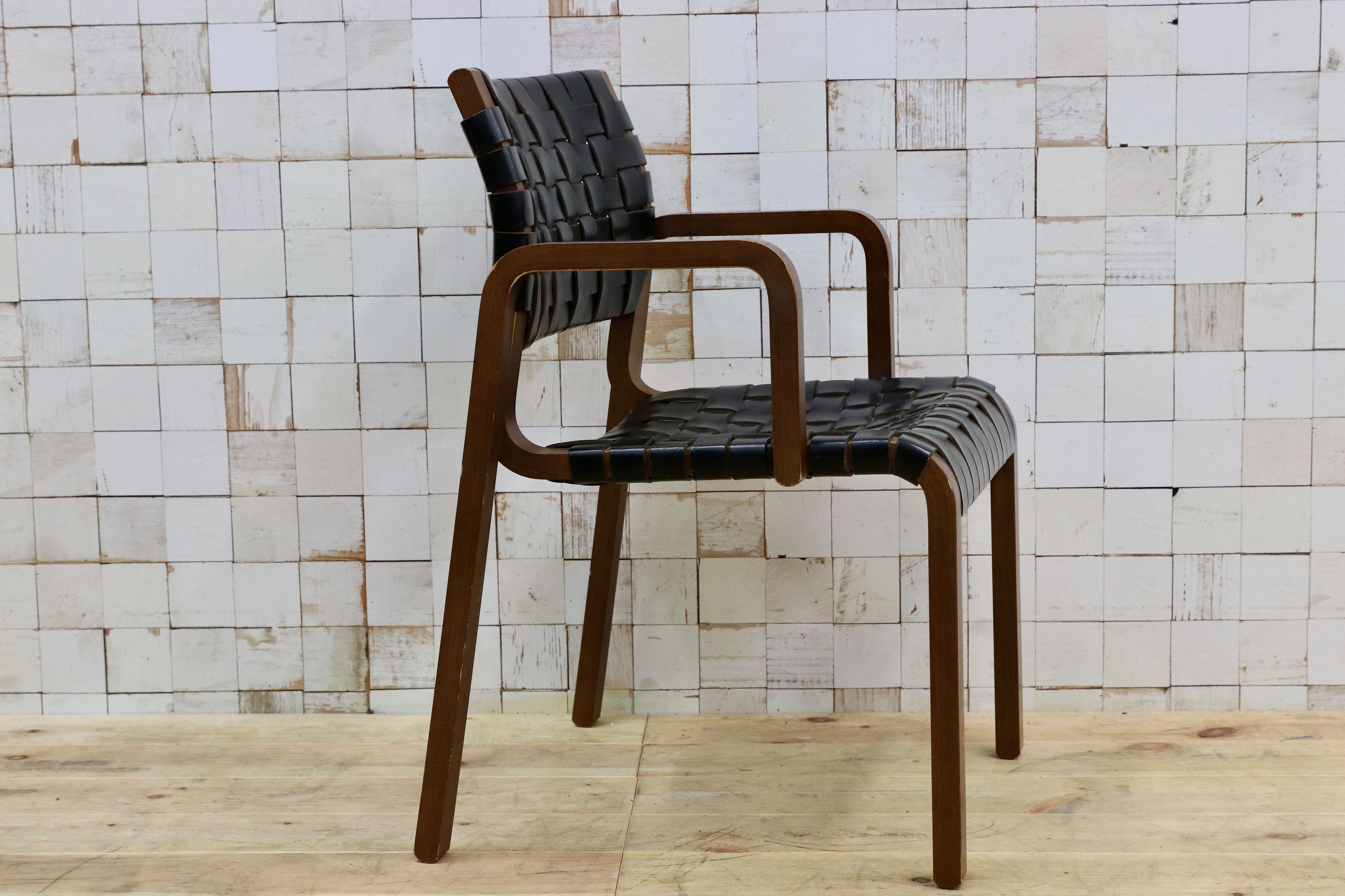 GMIO6A○arflex / アルフレックス NTチェア アームチェア 椅子 革張り 川上元美 イタリア モダン ヴィンテージ 人気モデル