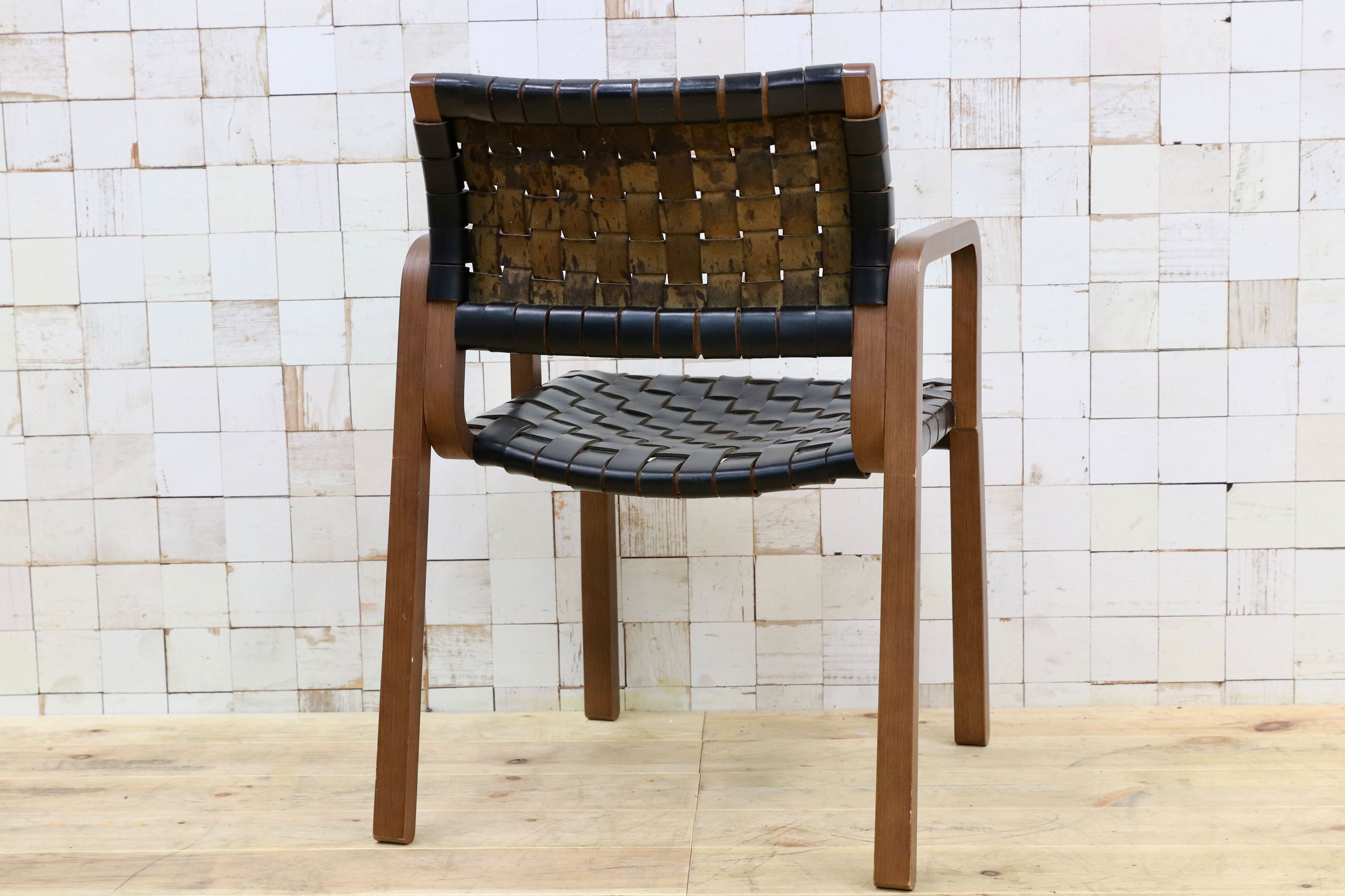 GMIO6A○arflex / アルフレックス NTチェア アームチェア 椅子 革張り 川上元美 イタリア モダン ヴィンテージ 人気モデル