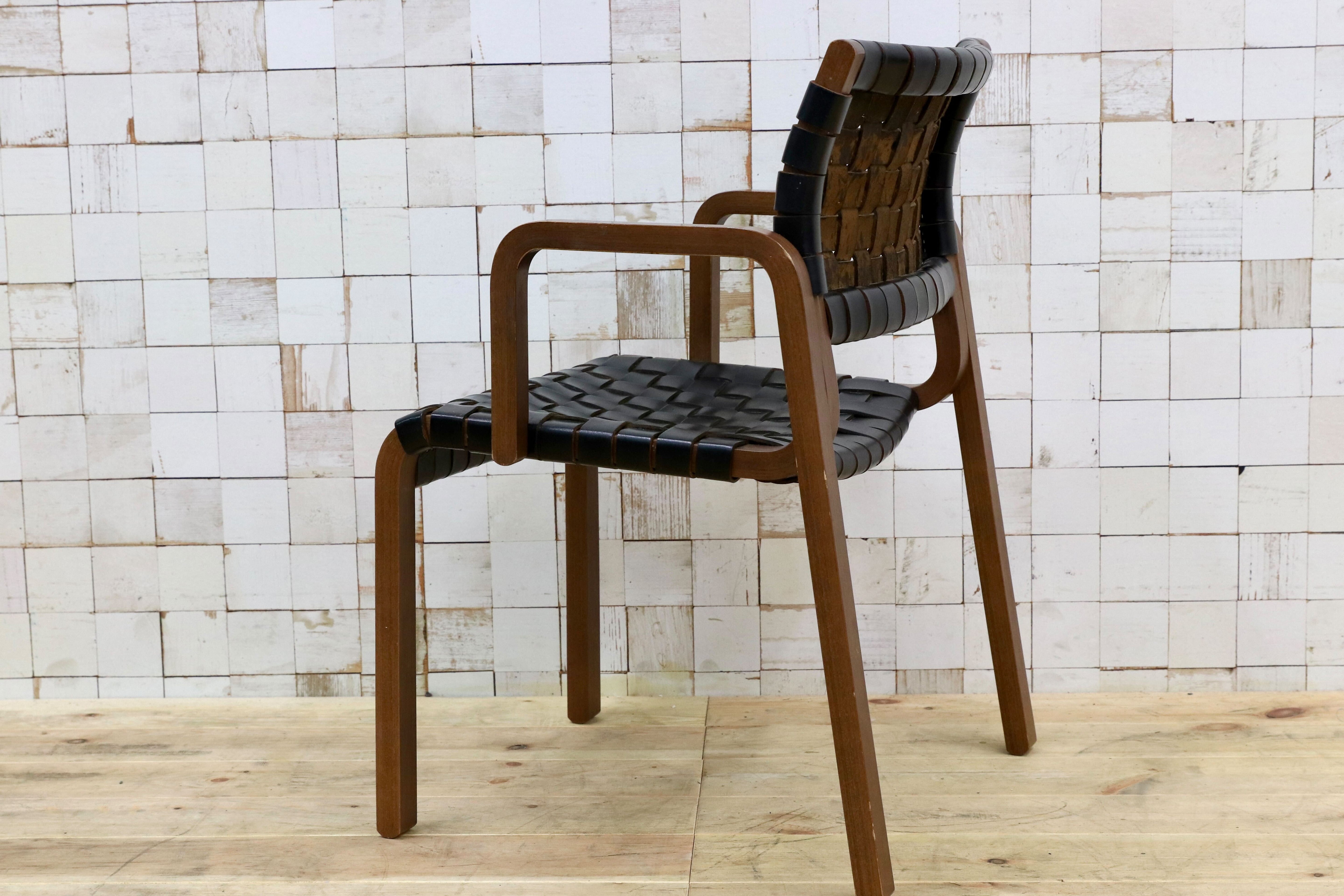 GMIO6A○arflex / アルフレックス NTチェア アームチェア 椅子 革張り 川上元美 イタリア モダン ヴィンテージ 人気モデル