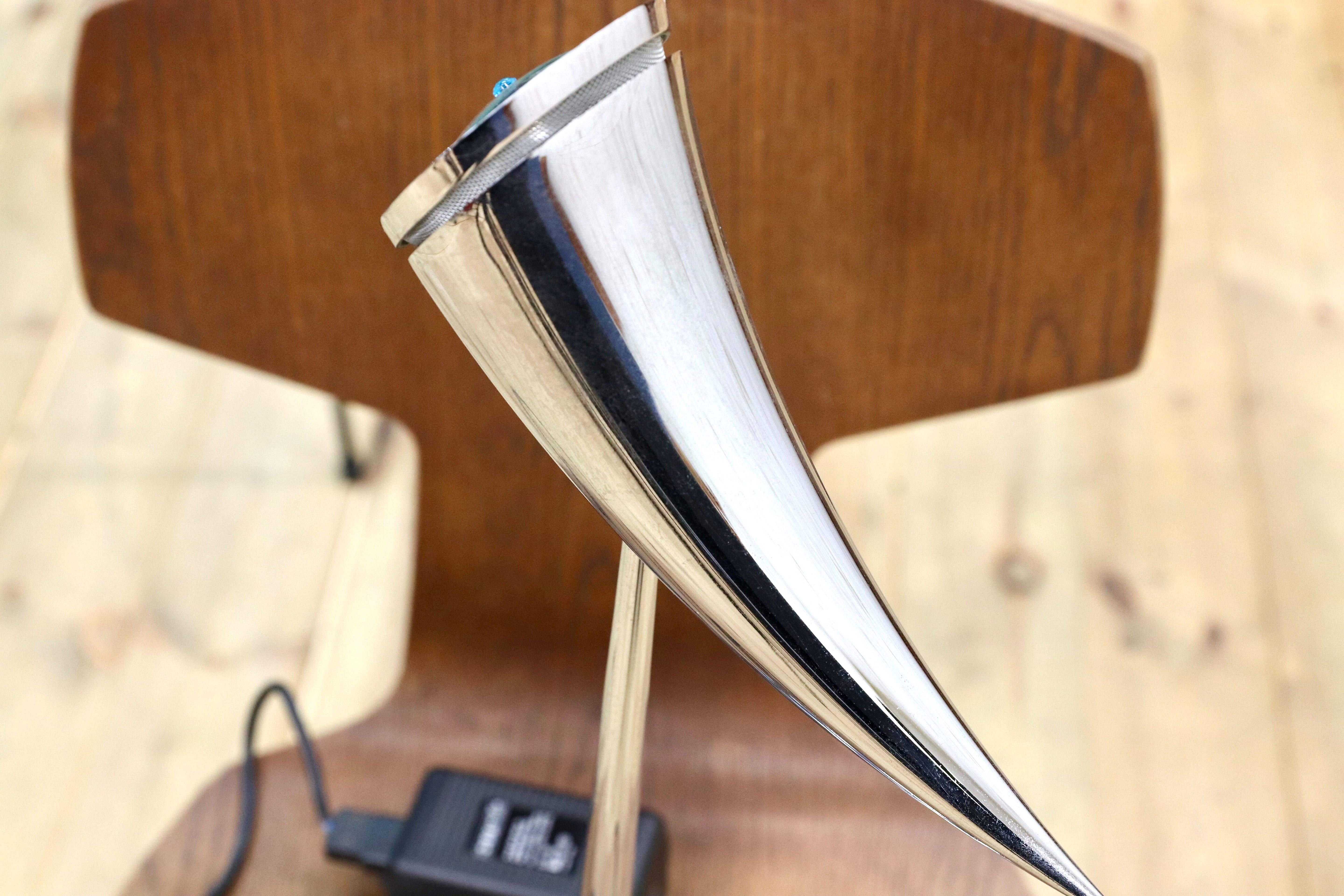 GMIO3○FLOS / フロス Philippe Starck フィリップ スタルク ARA アラ テーブルランプ 照明 アルミ ラグジュアリーモダン