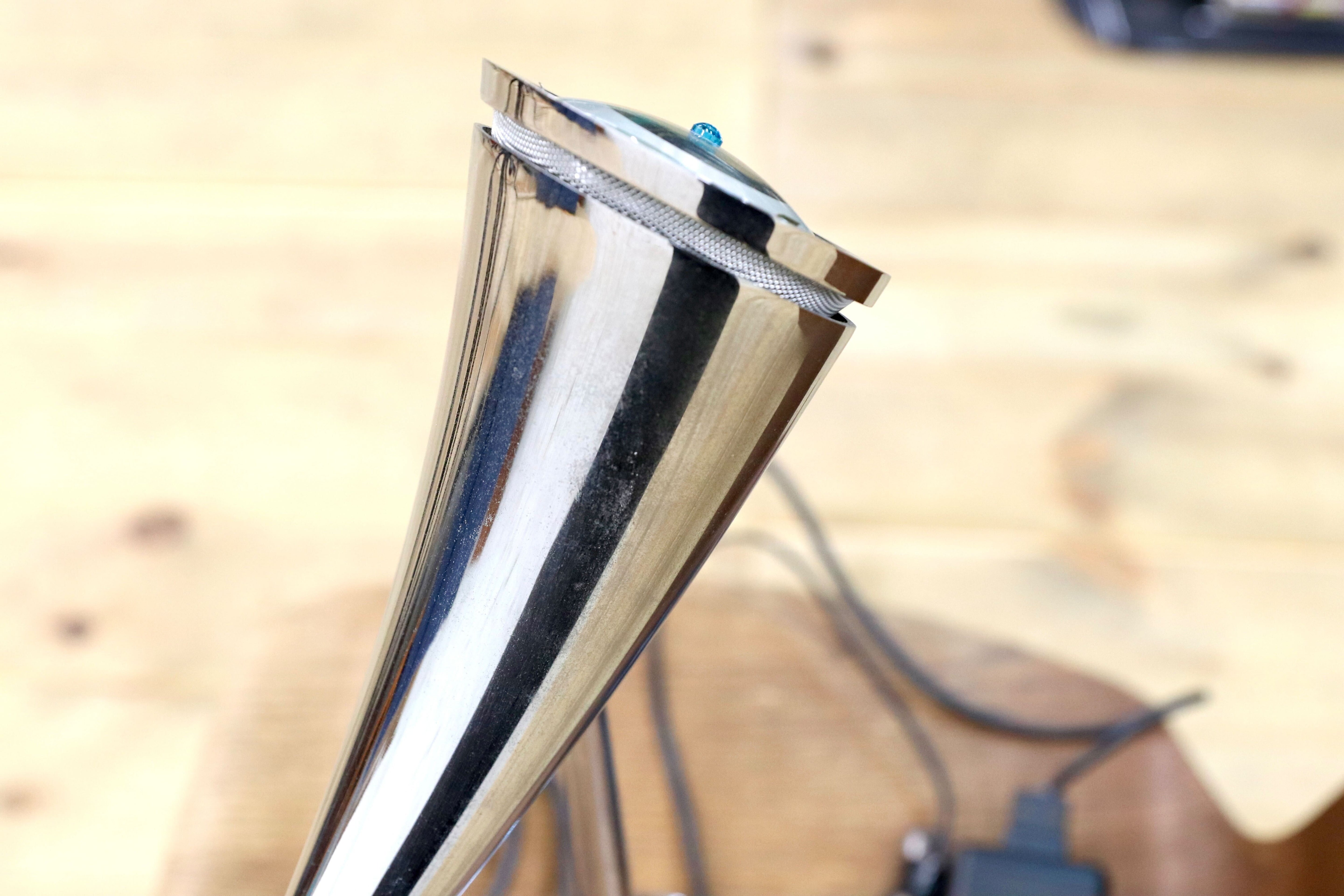 GMIO3○FLOS / フロス Philippe Starck フィリップ スタルク ARA アラ テーブルランプ 照明 アルミ ラグジュアリーモダン