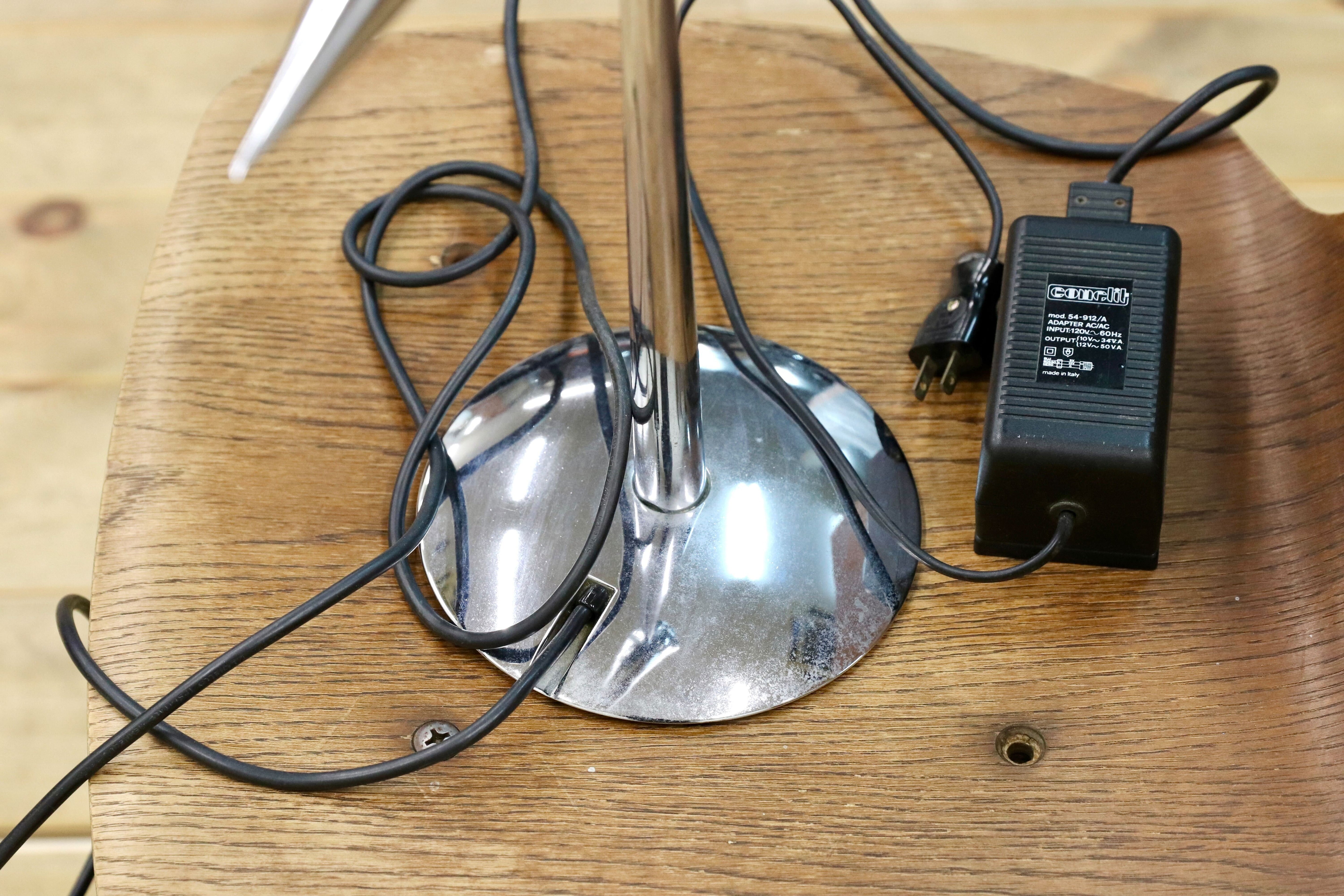 GMIO3○FLOS / フロス Philippe Starck フィリップ スタルク ARA アラ テーブルランプ 照明 アルミ ラグジュアリーモダン