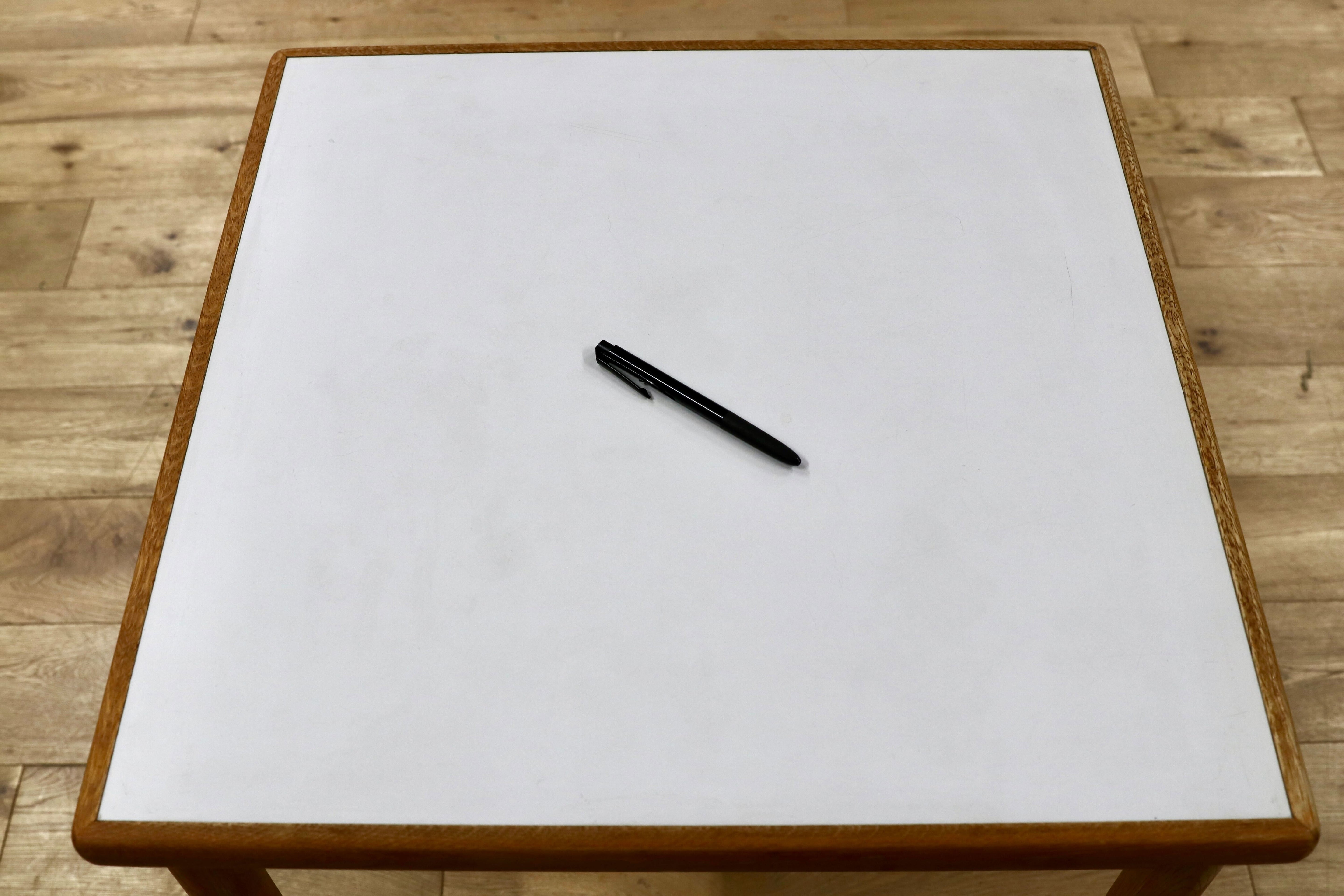 GMGK533C○オールドカリモク karimoku サイドテーブル コーヒーテーブル 花台 飾り台 コンソールテーブル オーク材 ヴィンテージ