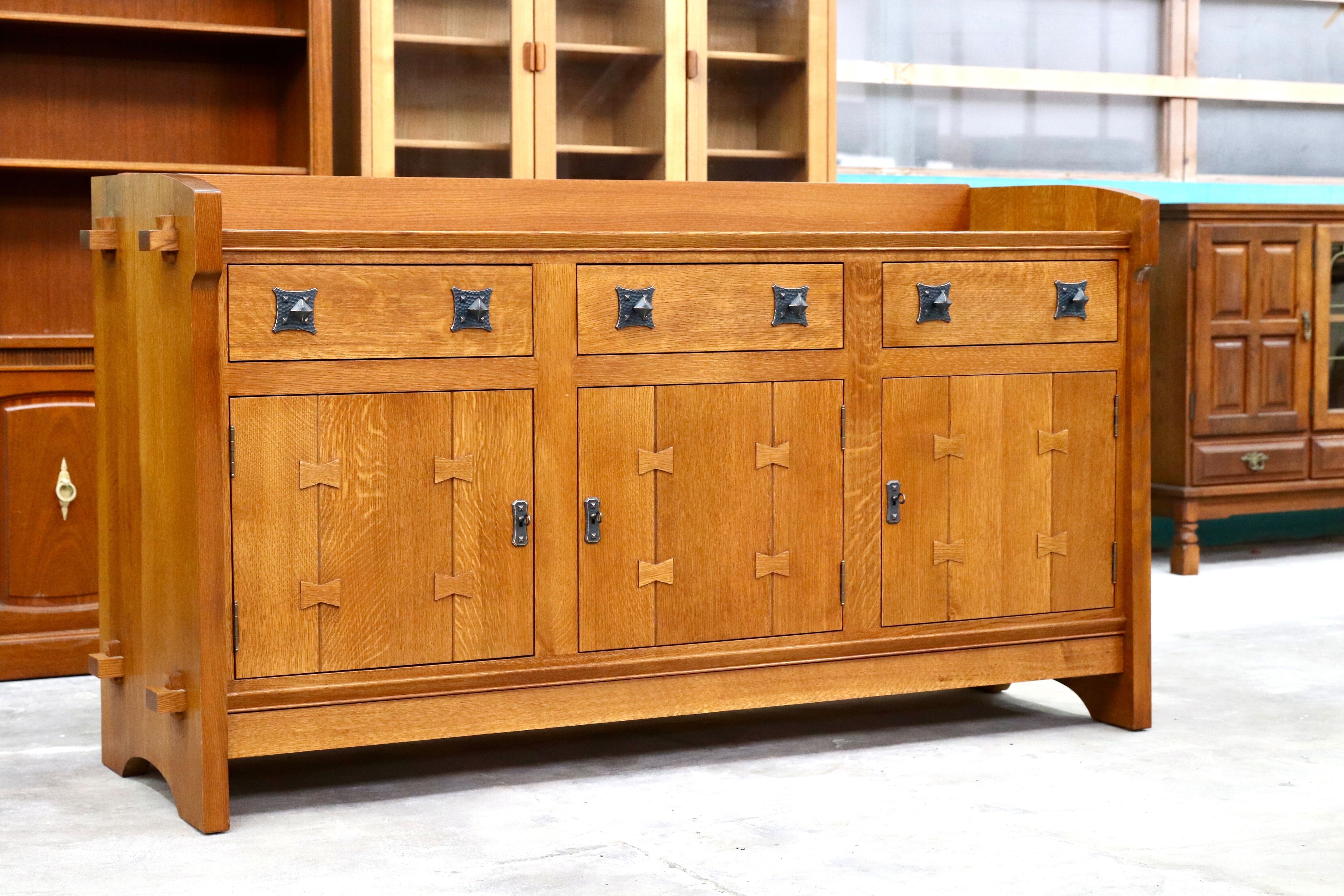 GMIK8○Stickley / スティックレー 横浜ダニエル サイドボード リビングボード オーク無垢 アーリーアメリカン クラシック 最高級 稀少