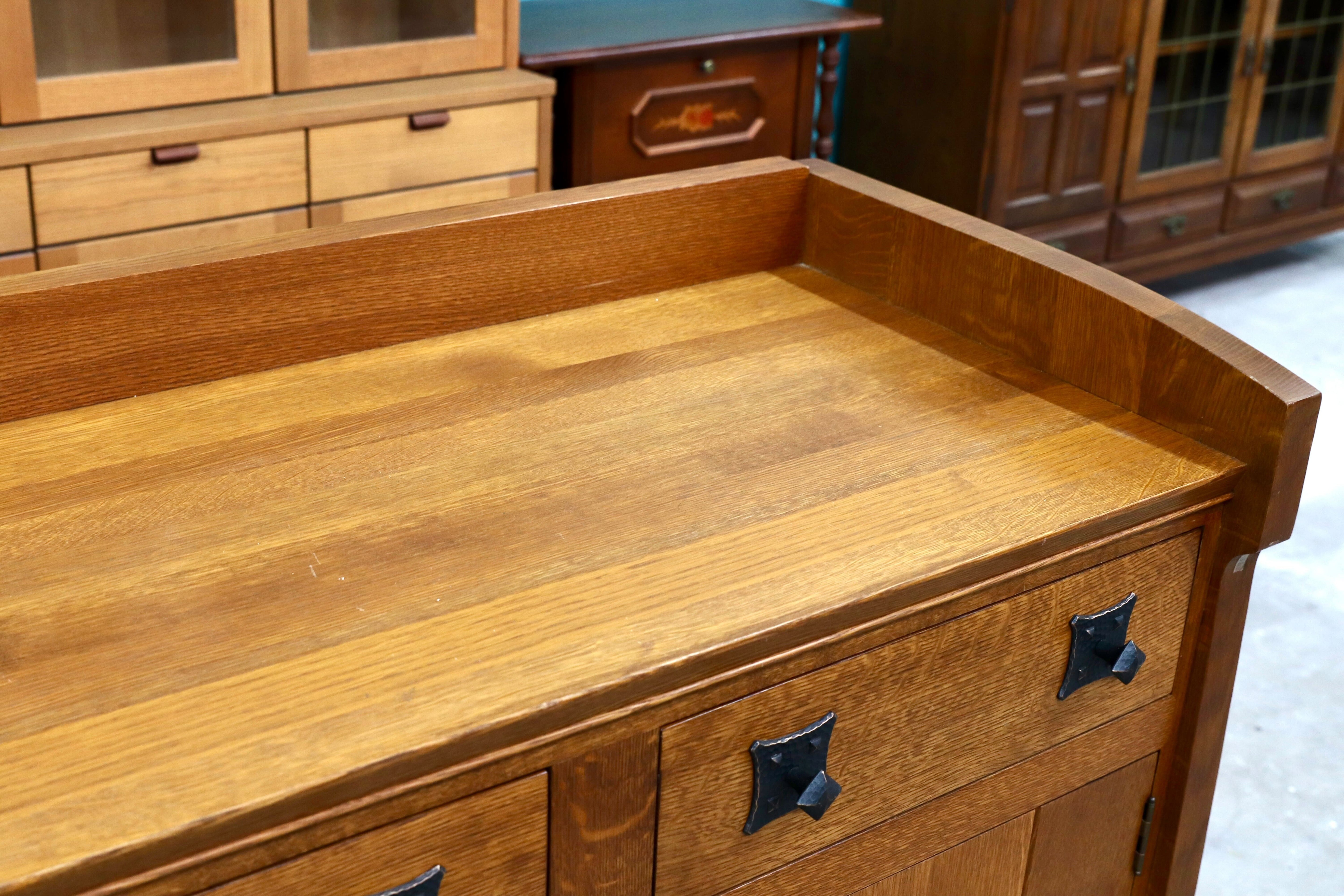 GMIK8○Stickley / スティックレー 横浜ダニエル サイドボード リビングボード オーク無垢 アーリーアメリカン クラシック 最高級 稀少