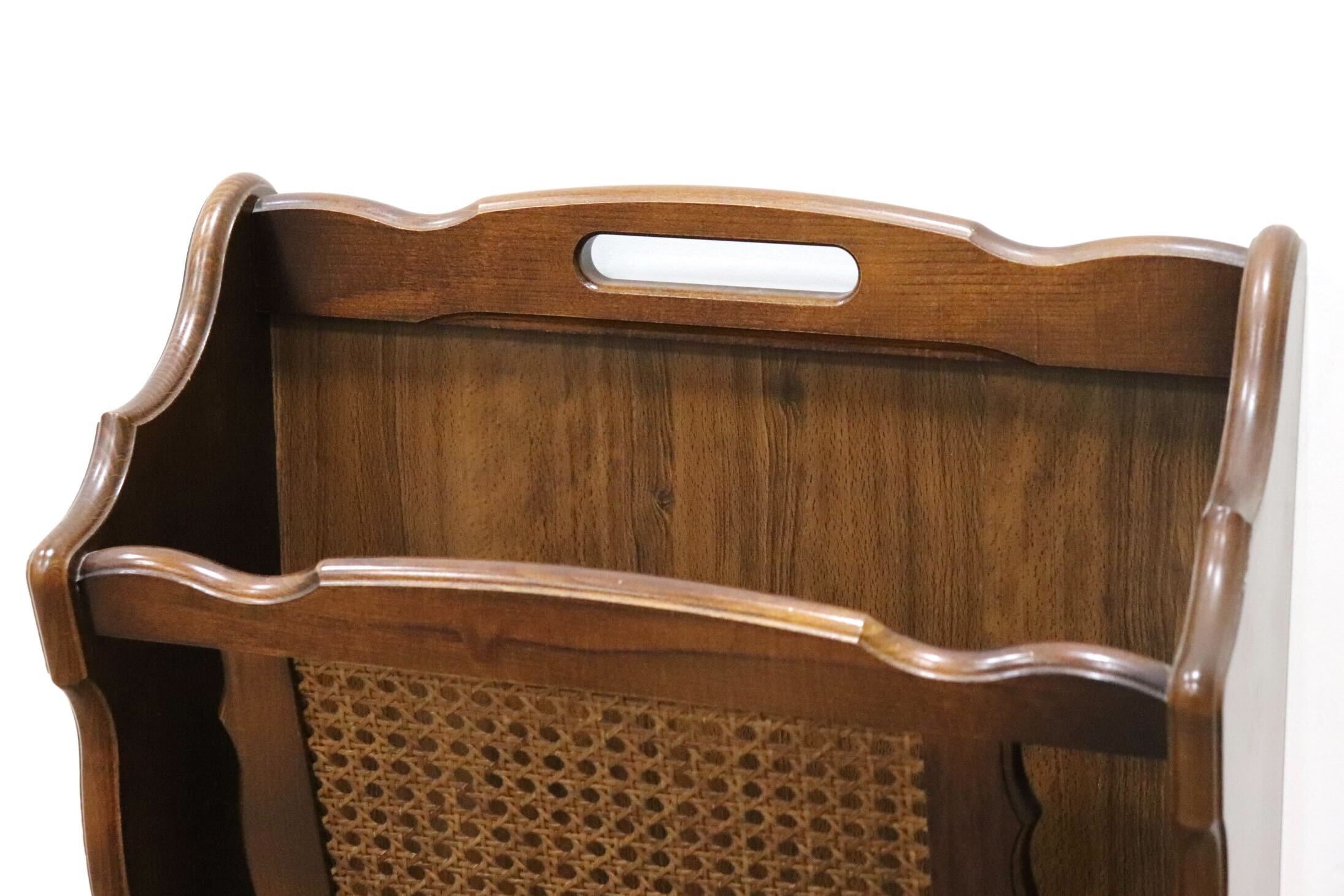 GMHK26○karimoku / カリモク コロニアル マガジンラック スリッパラック 雑誌入れ 収納 木製 ラタン