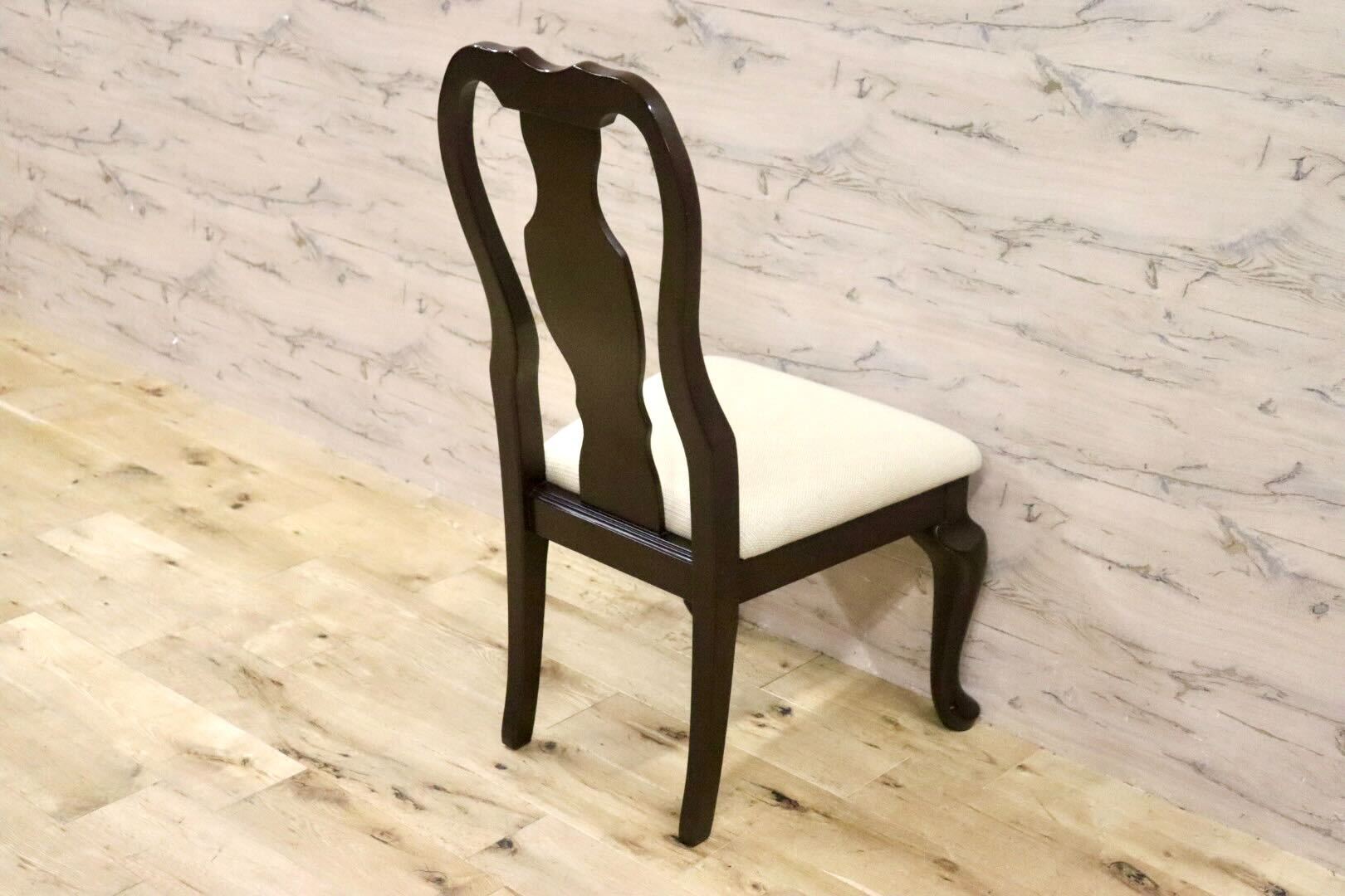 GMHH93B○IDC大塚家具 クイーンズ C91AL ダイニングチェア 食卓椅子 クラシック ヨーロピアン 名作 高級家具