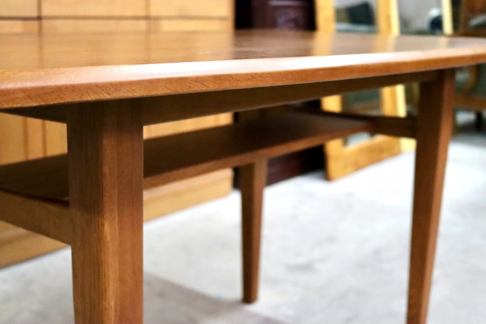 GMIK753H○unico / ウニコ WICK ダイニングテーブル 食卓テーブル 机 棚板付き 木製 オーク材 北欧スタイル クラシック