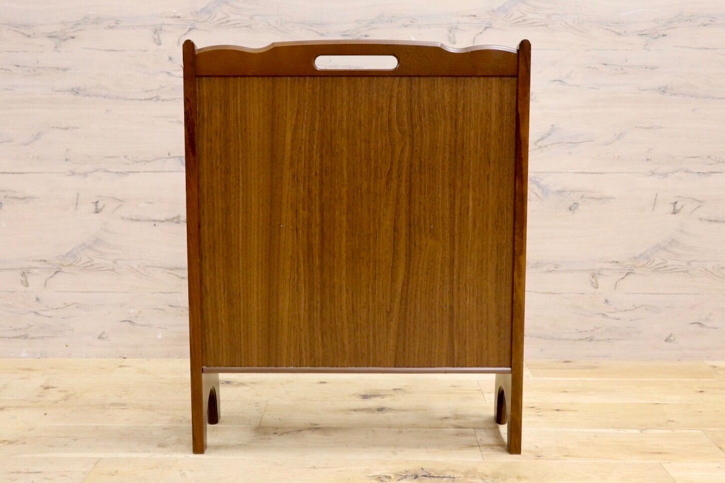 GMIS448○karimoku カリモク マガジンラック 2段ラック 薔薇 インテリア クラシカル レトロ ヴィンテージ 木製家具 国産家具