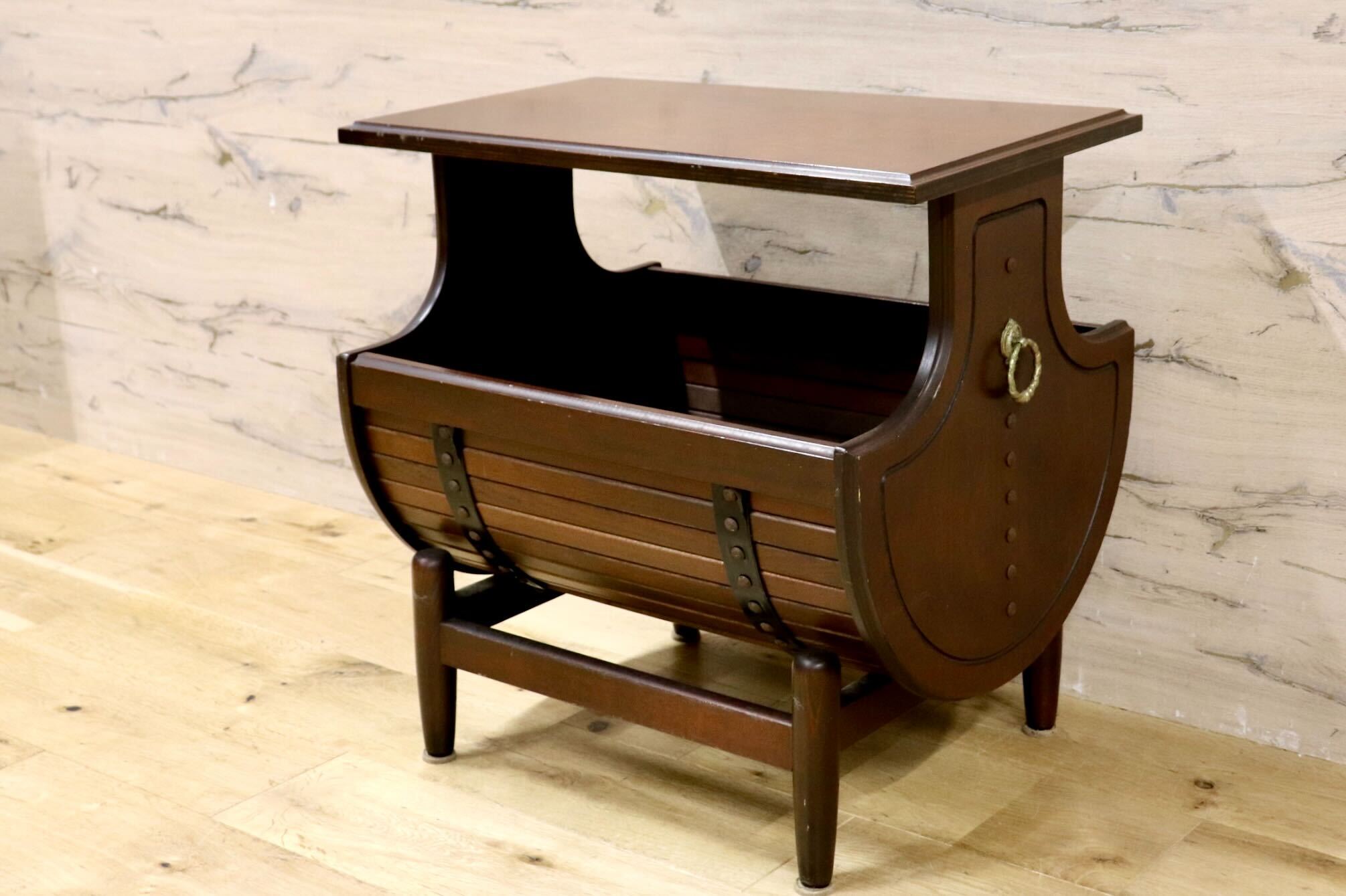 GMIK836○karimoku / カリモク オールドカリモク 樽型サイドテーブル マガジンラック 飾り棚 国産家具 ヴィンテージ 昭和レトロ