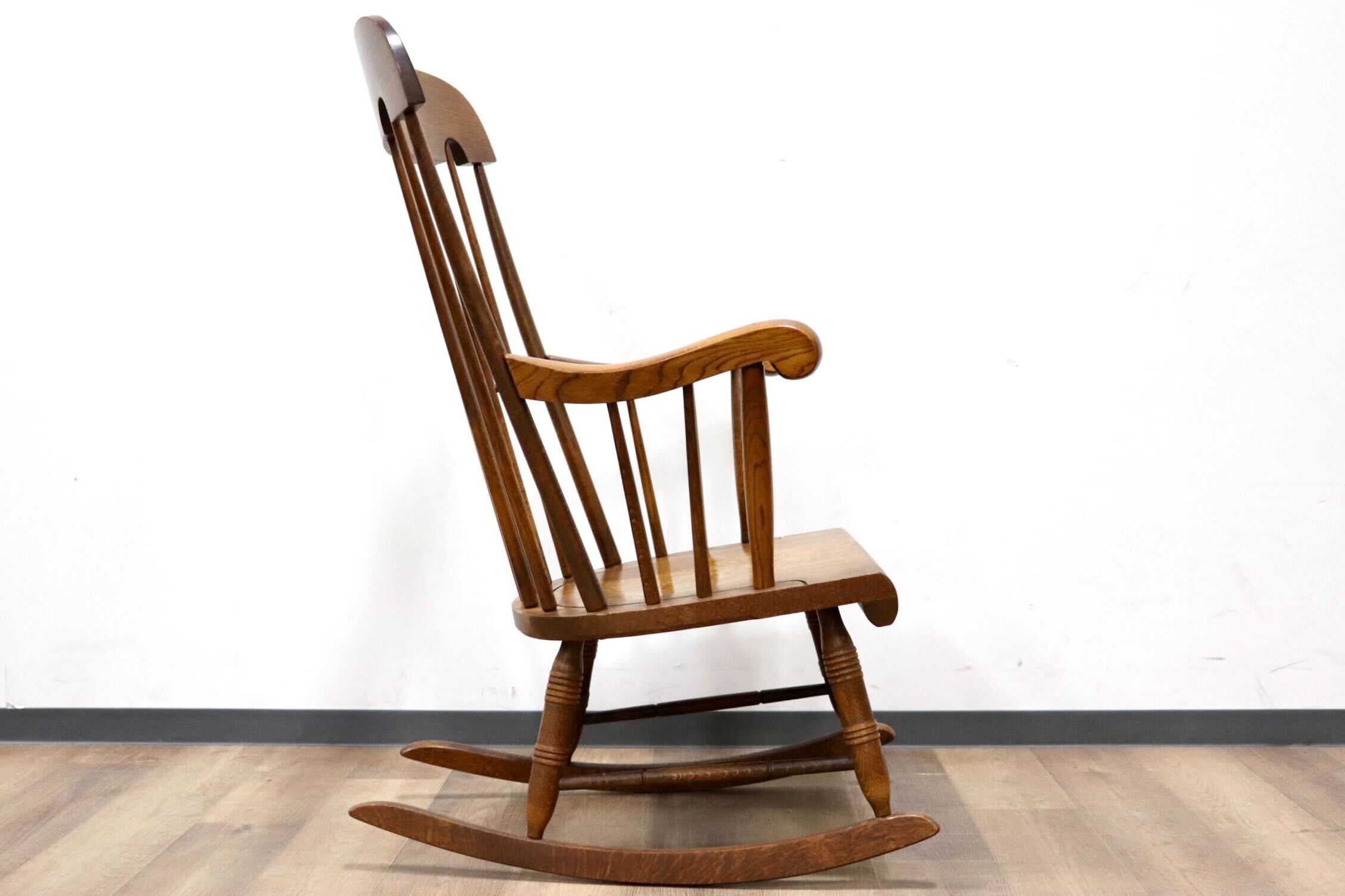 GMGS259○飛騨産業 / HIDA キツツキ ロッキングチェア 揺り椅子 レトロ カントリー ノスタルジック カントリー 古民家 椅子 飛騨家具