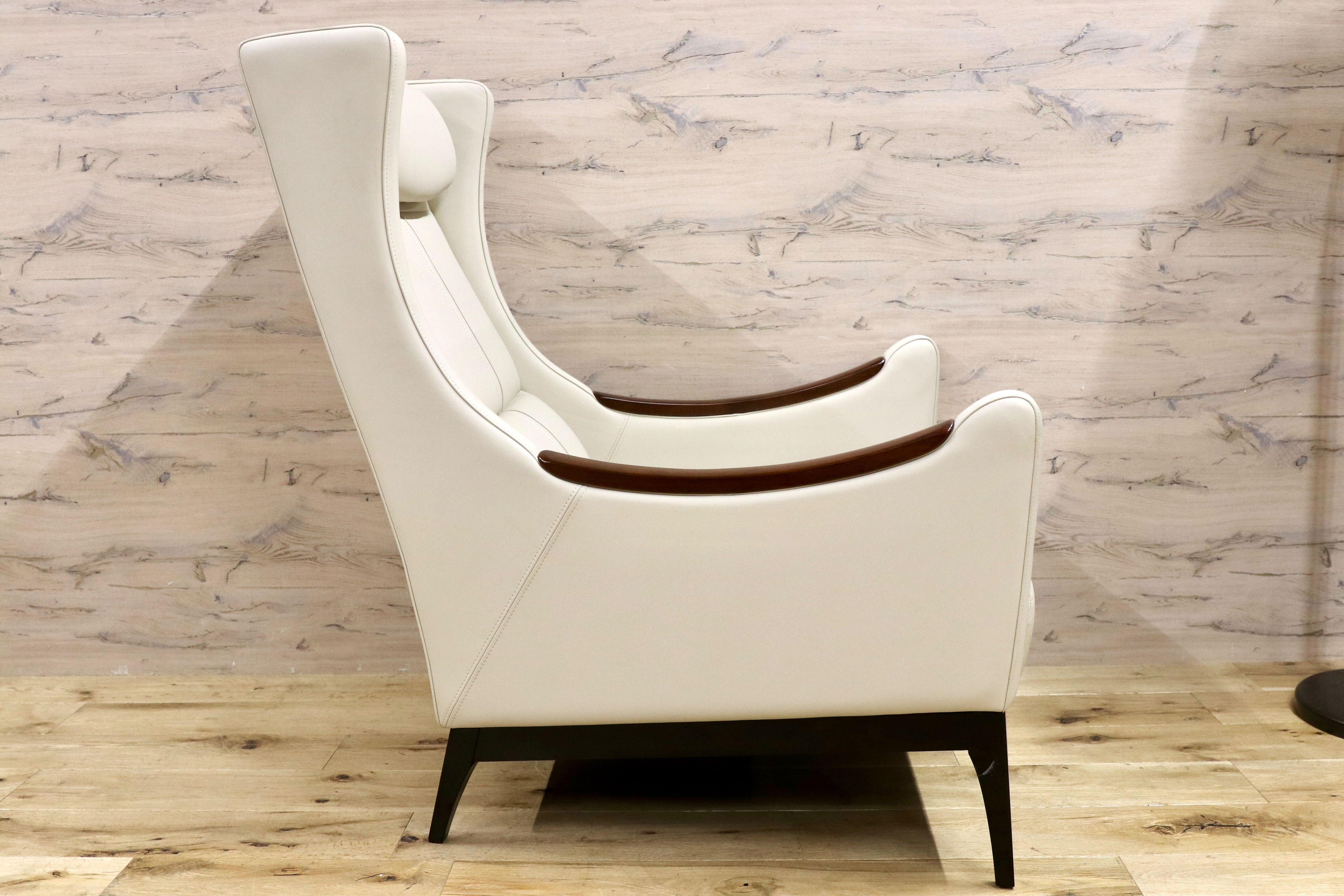 GMGF137A○モリシゲ / MORISHIGE レストキャビン アームチェア シングルソファ ラウンジチェア 白 本革 定価34.5万 ショールーム展示品