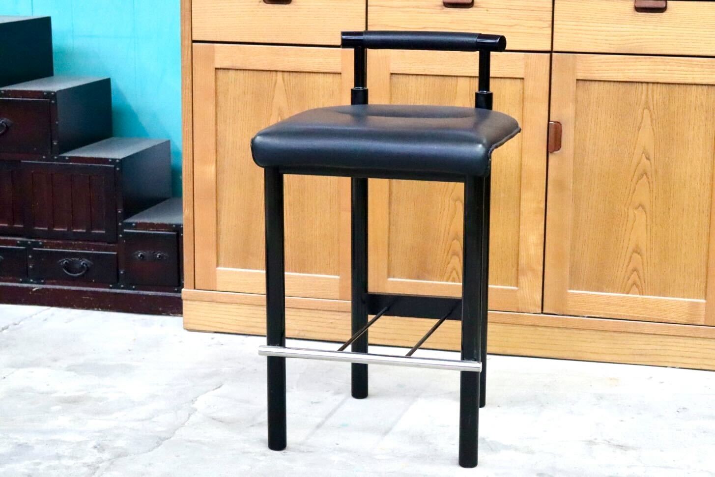 GMIS434B○モリシゲ / MORISHIGE カウンターチェア ハイチェア ハイスツール アームレスチェア 椅子 本革 天然木 漆 ブラック 国産家具