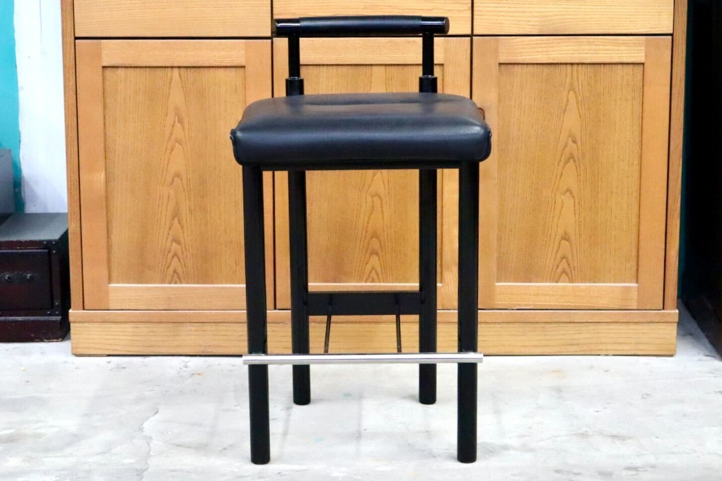 GMIS434C○モリシゲ / MORISHIGE カウンターチェア ハイチェア ハイスツール アームレスチェア 椅子 本革 天然木 漆 ブラック 国産家具