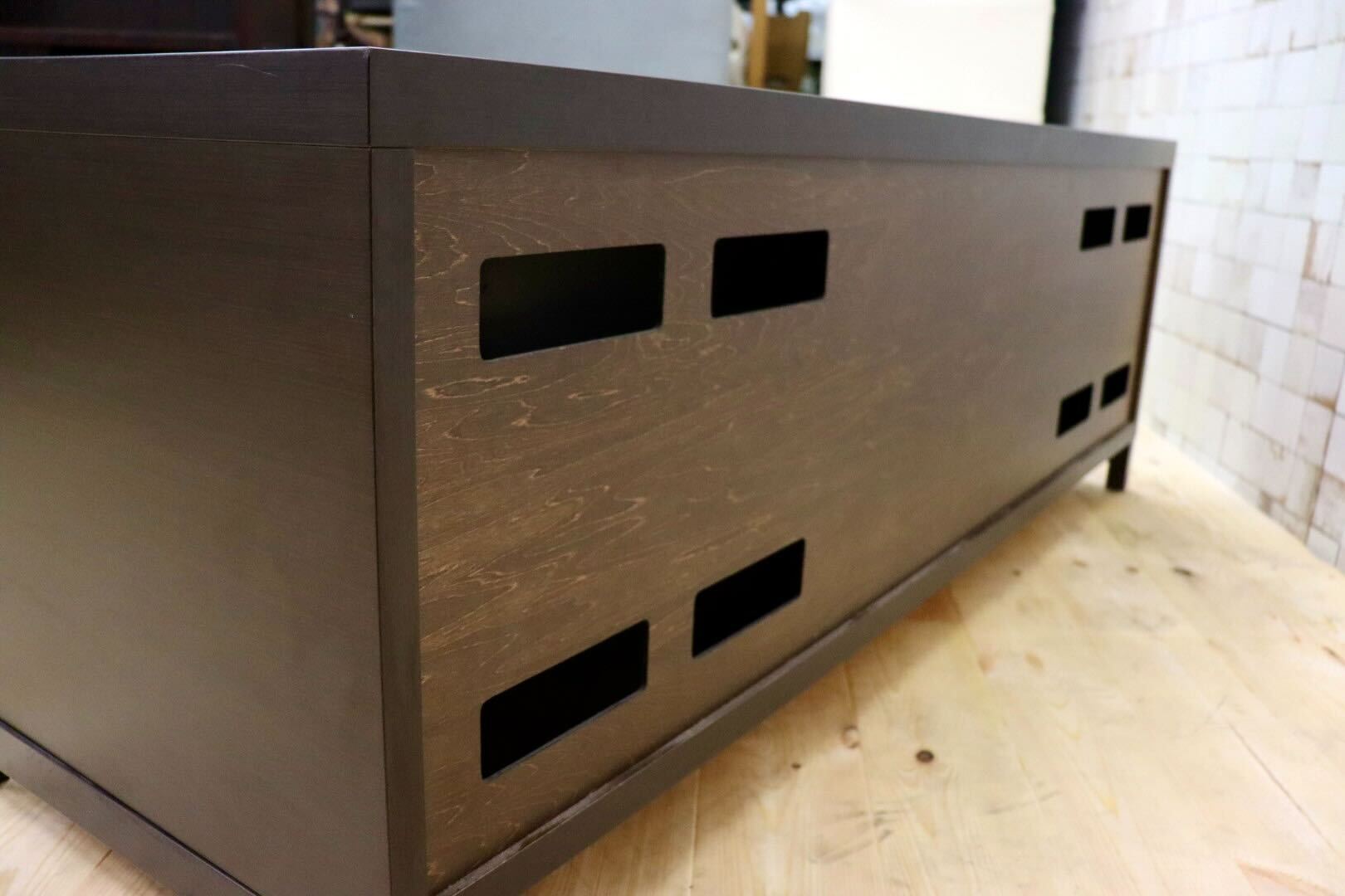 GMHK101○HUKLA / フクラ BRS6350 TVボード AVボード ローボード リビング収納 スタイリッシュ モダン 定価約16万