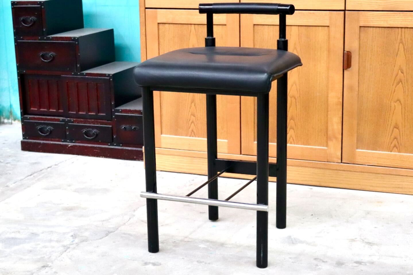 GMIS434D○モリシゲ / MORISHIGE カウンターチェア ハイチェア ハイスツール アームレスチェア 椅子 本革 天然木 漆 ブラック 国産家具