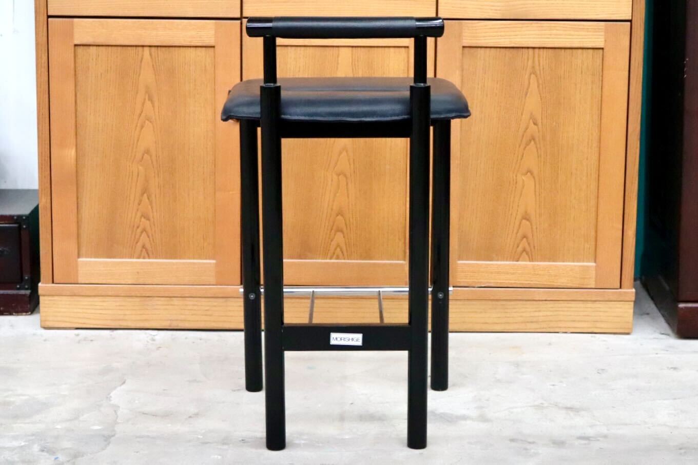 GMIS434D○モリシゲ / MORISHIGE カウンターチェア ハイチェア ハイスツール アームレスチェア 椅子 本革 天然木 漆 ブラック 国産家具