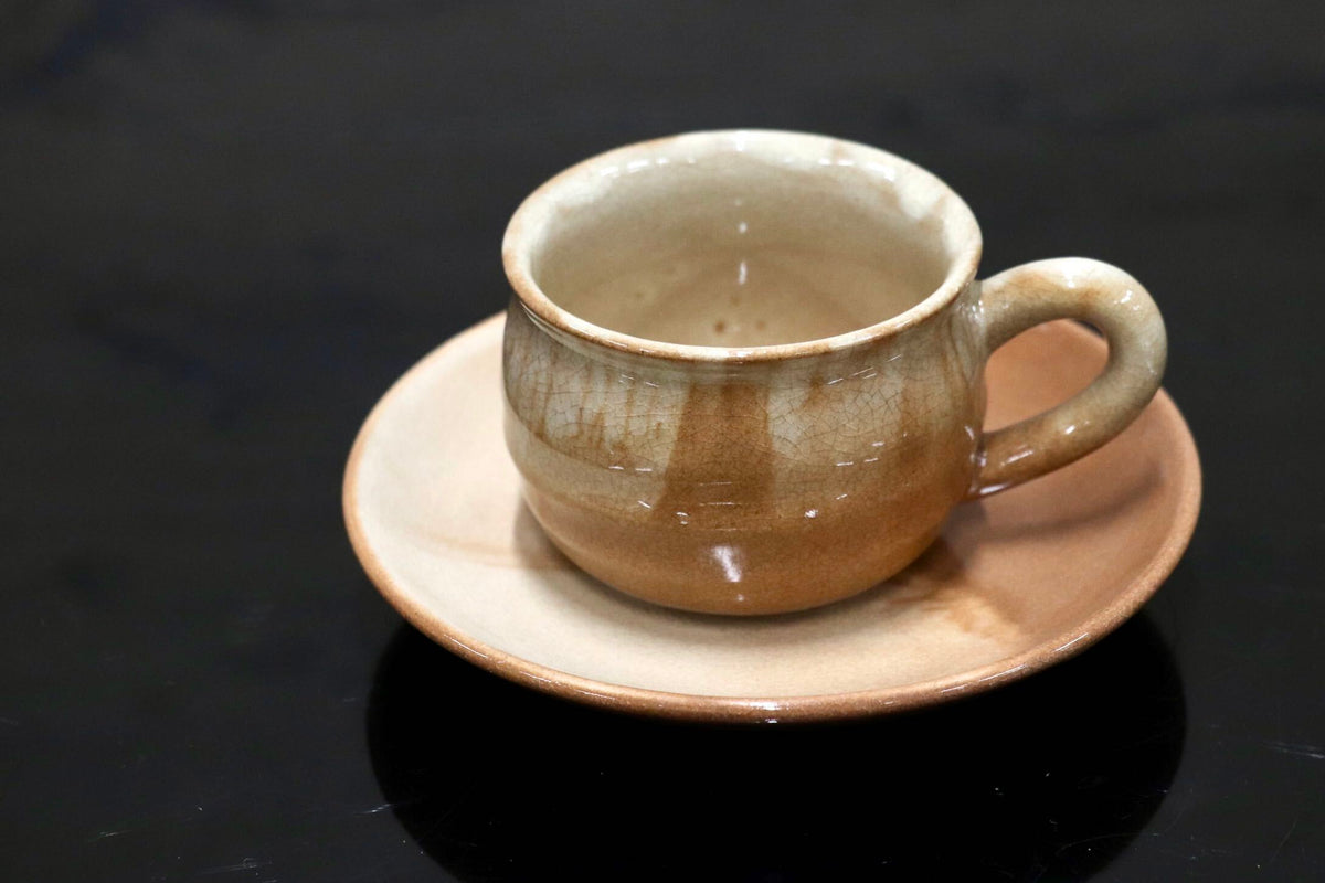 GMJH332AE◯萩焼 カップ ソーサー コーヒーカップ 珈琲碗皿 珈琲器 フリーカップ 小皿 和食器 陶器 在銘 和モダン
