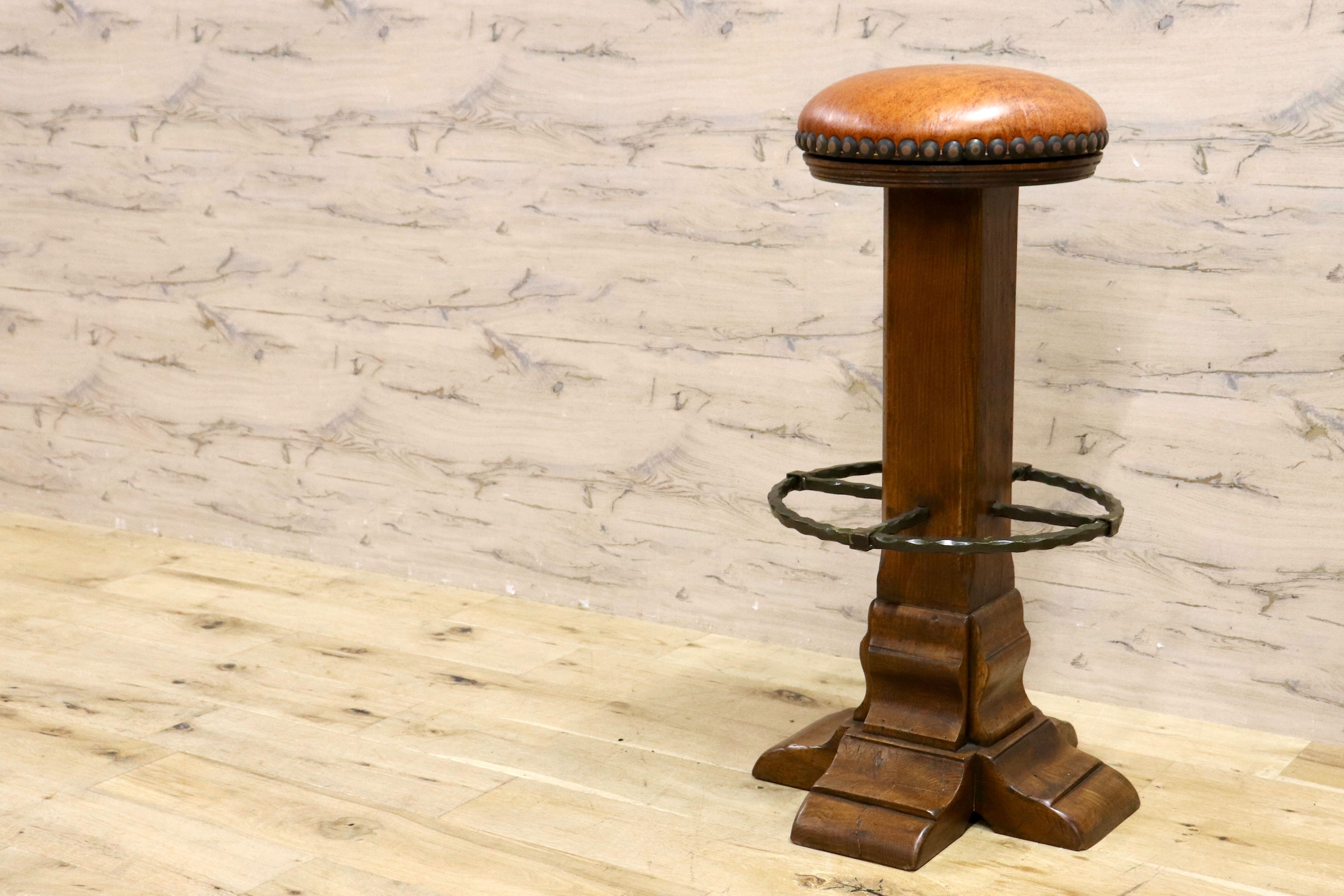 GMIK7K○スペイン製 カスティリアンスタイル バースツール ハイチェア カウンター 回転式 椅子 オーク 本革 アンティーク ヴィンテージ