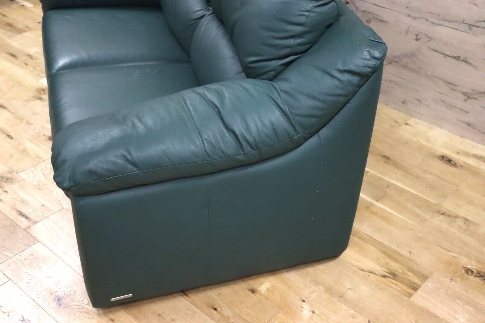 GMHH91B○NICOLETTI / ニコレッティ 2人掛けソファ ラブソファ 長椅子 本革 グリーン イタリアモダン 応接 IDC大塚家具 約30万