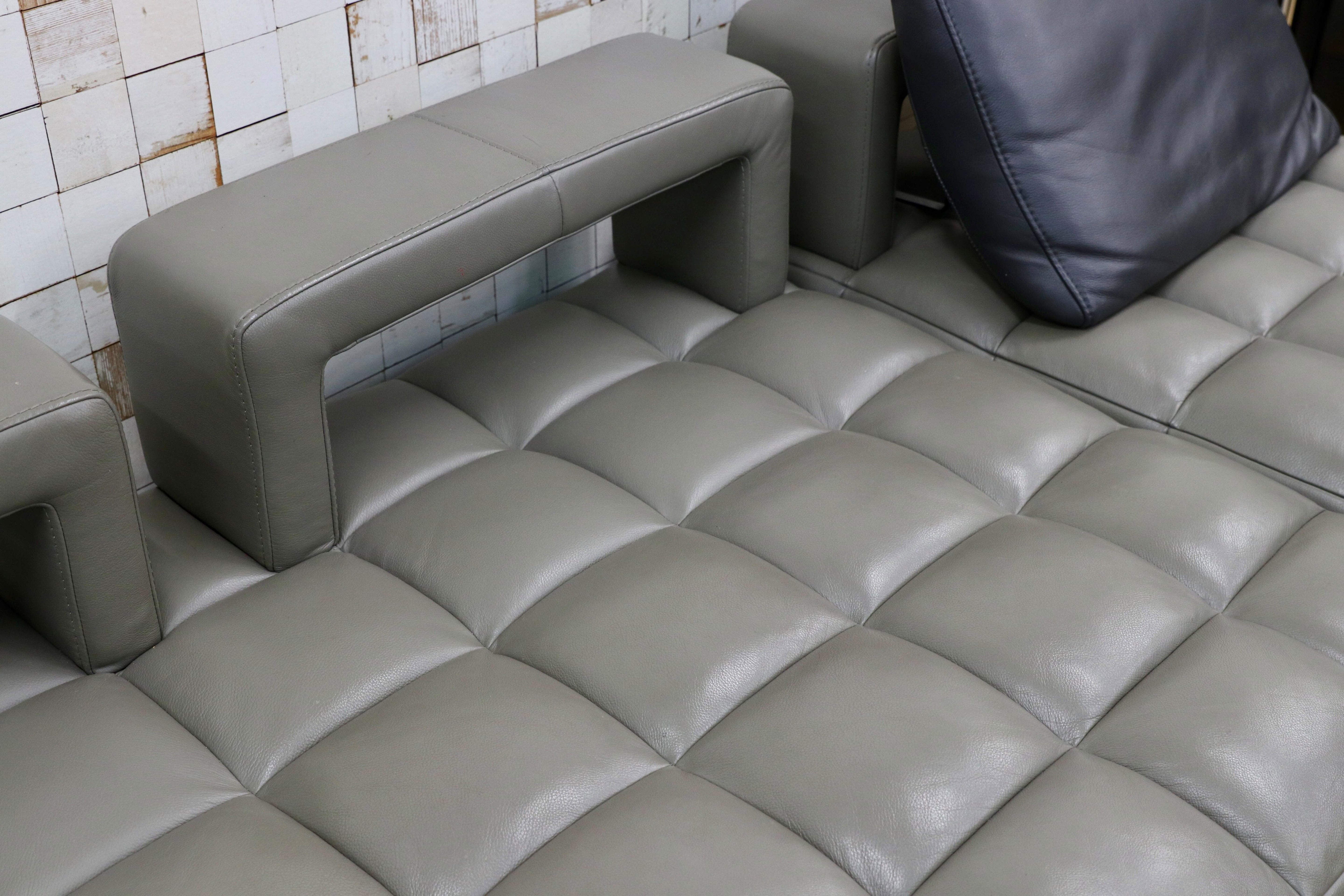 GMHO36○KELVIN GIORMANI / ケルビンジョルマーニ カウチソファ レザー グレー 高級 モダン 家具 モーリーショップ