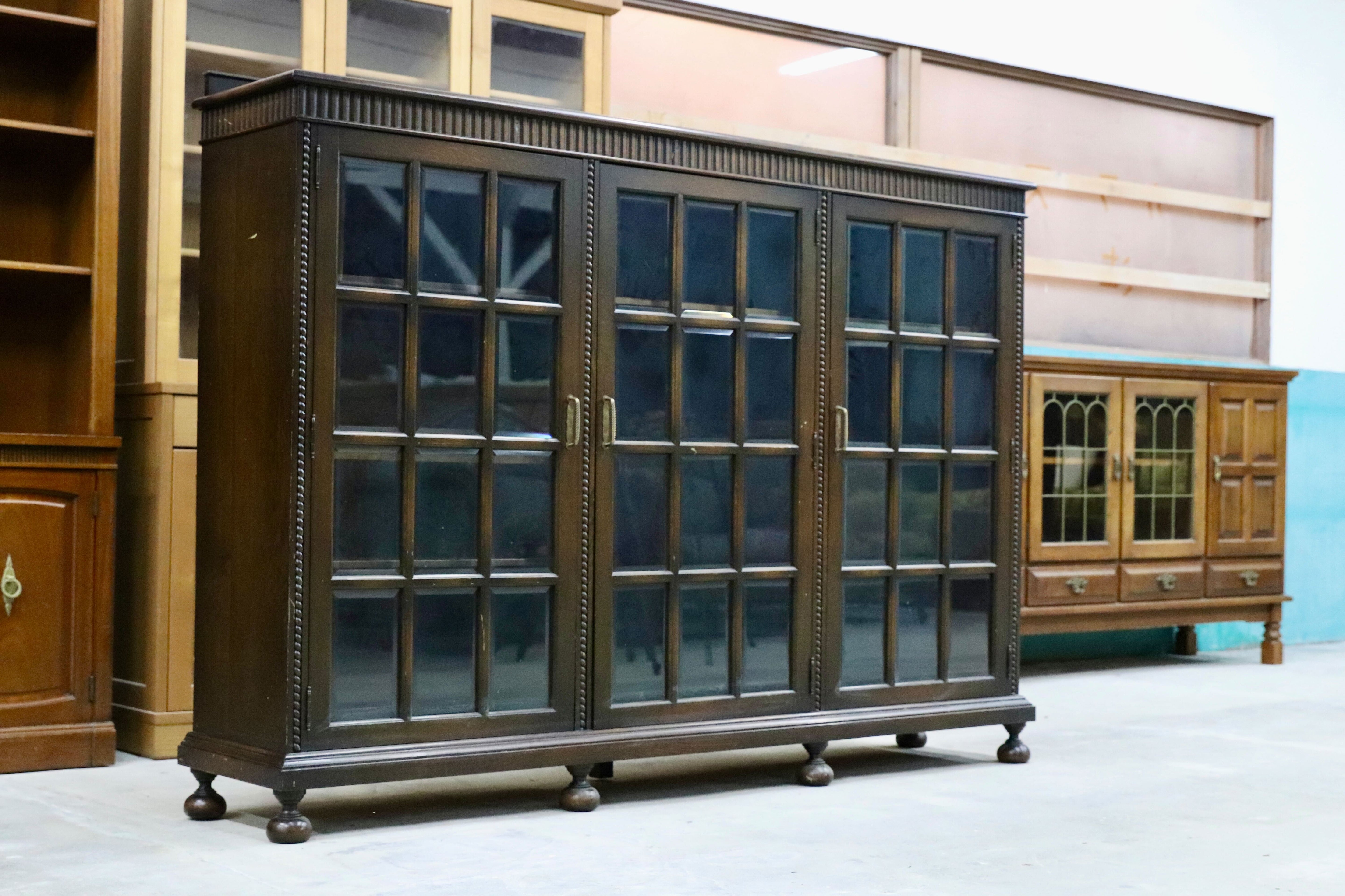 GMIK50○和製 アンティーク リビングボード サイドボード 英国クラシック ヴィンテージ 店舗什器 年代物 神戸洋家具