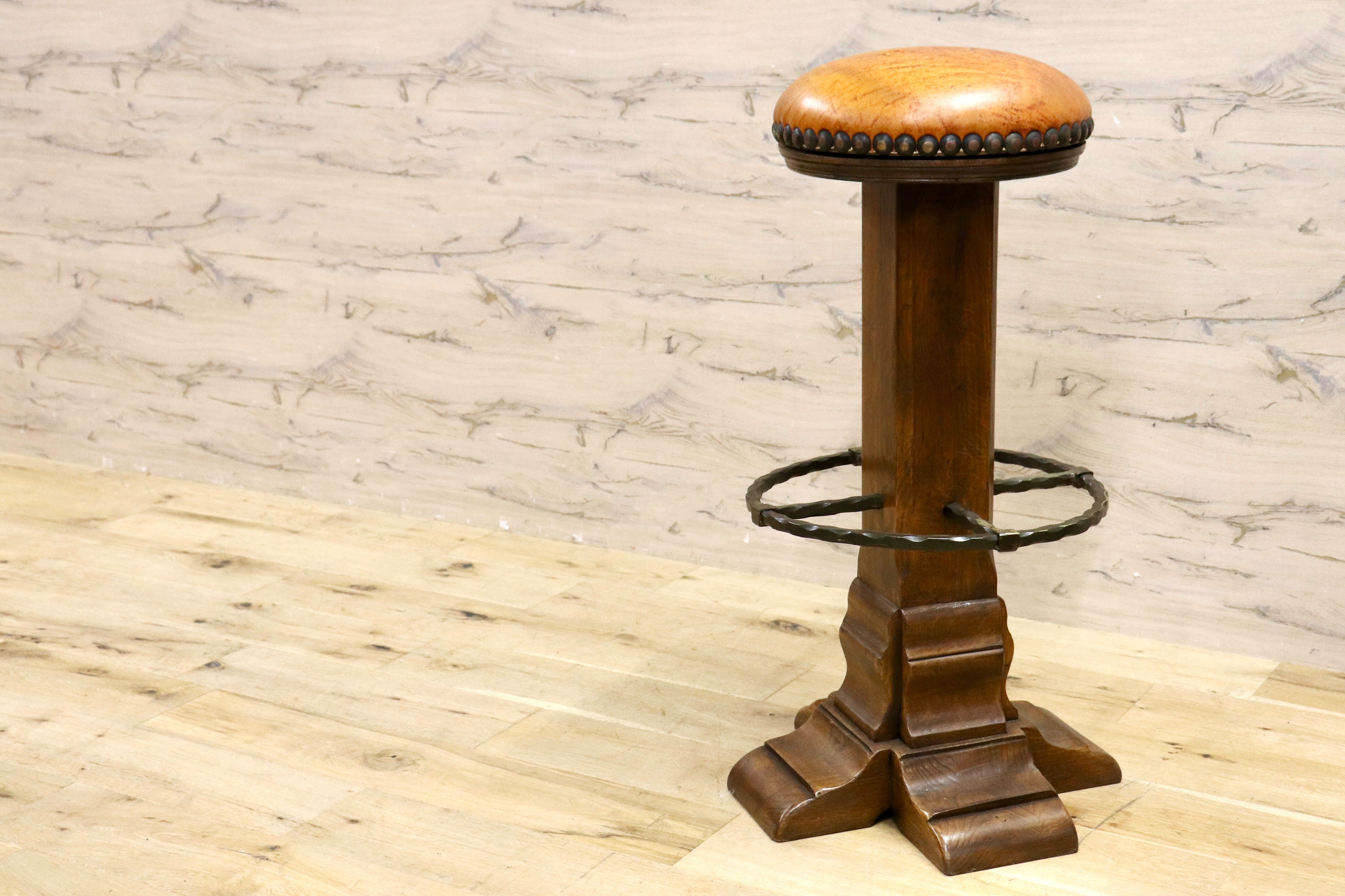 GMIK7N○スペイン製 カスティリアンスタイル バースツール ハイチェア カウンター 回転式 椅子 オーク 本革 アンティーク ヴィンテージ