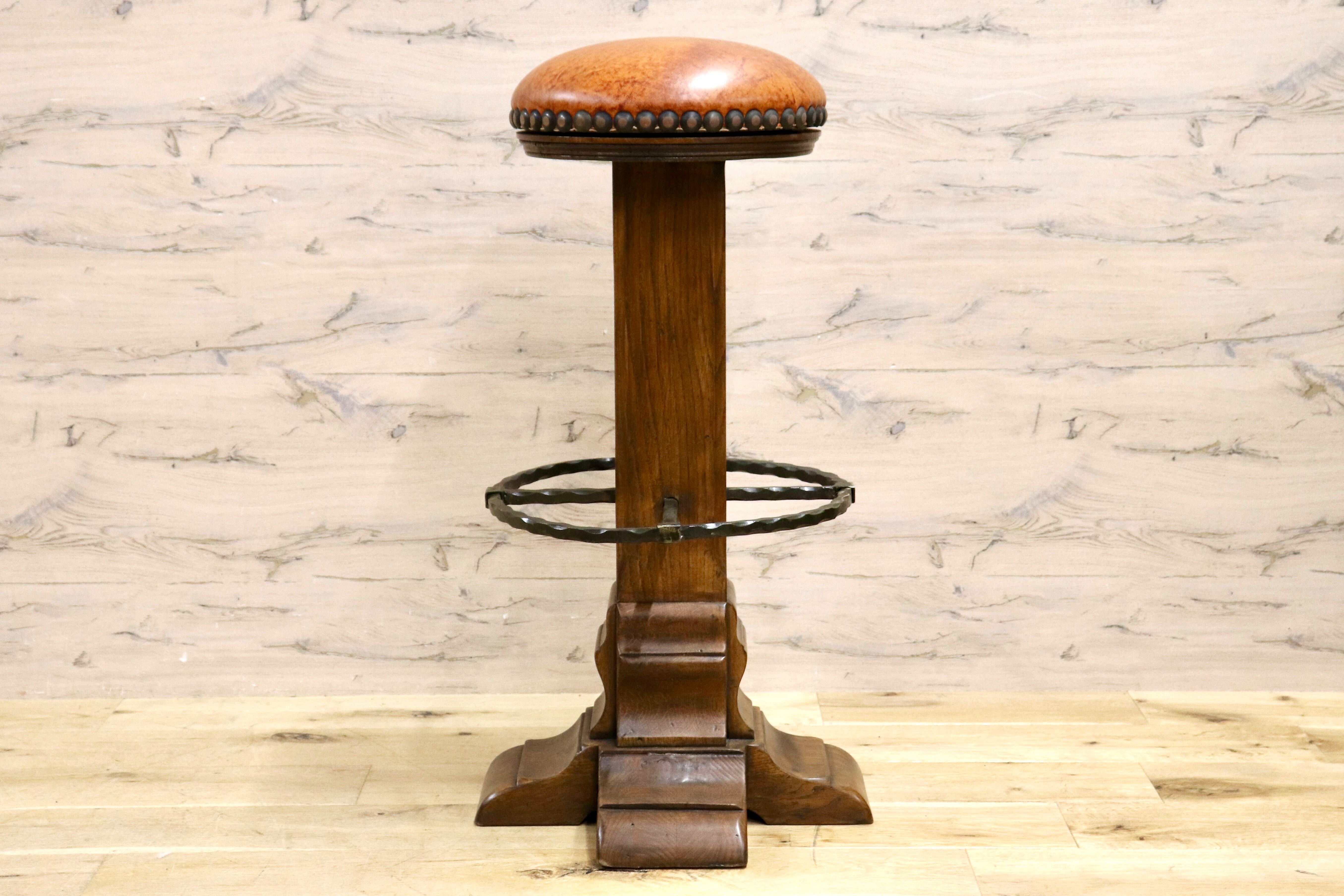 GMIK7O○スペイン製 カスティリアンスタイル バースツール ハイチェア カウンター 回転式 椅子 オーク 本革 アンティーク ヴィンテージ