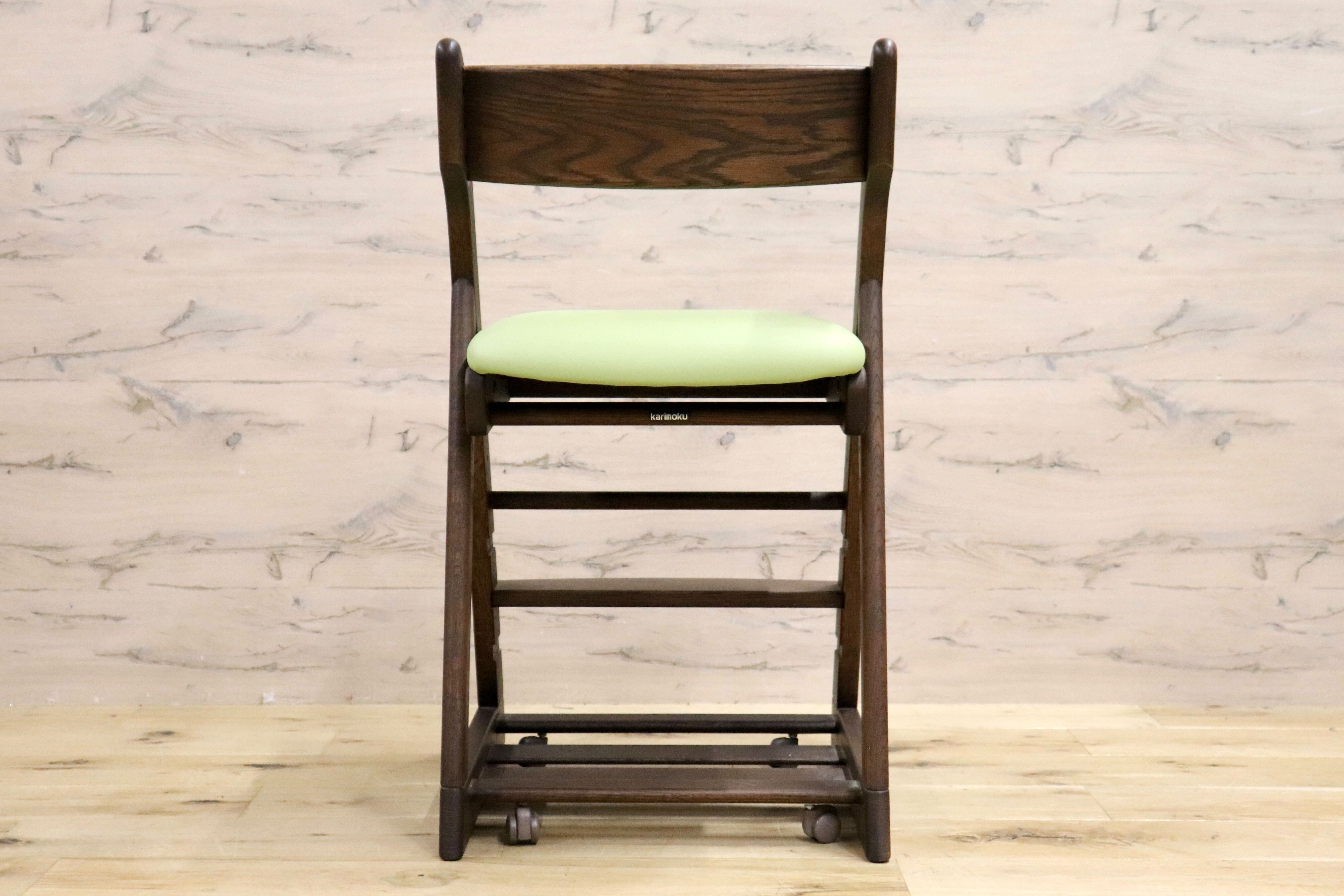 GMHK340A○karimoku / カリモク デスクチェア XT0901IK 学習椅子 キッズチェア キャスター付き 高さ調整 ライムグリーン オーク 合皮