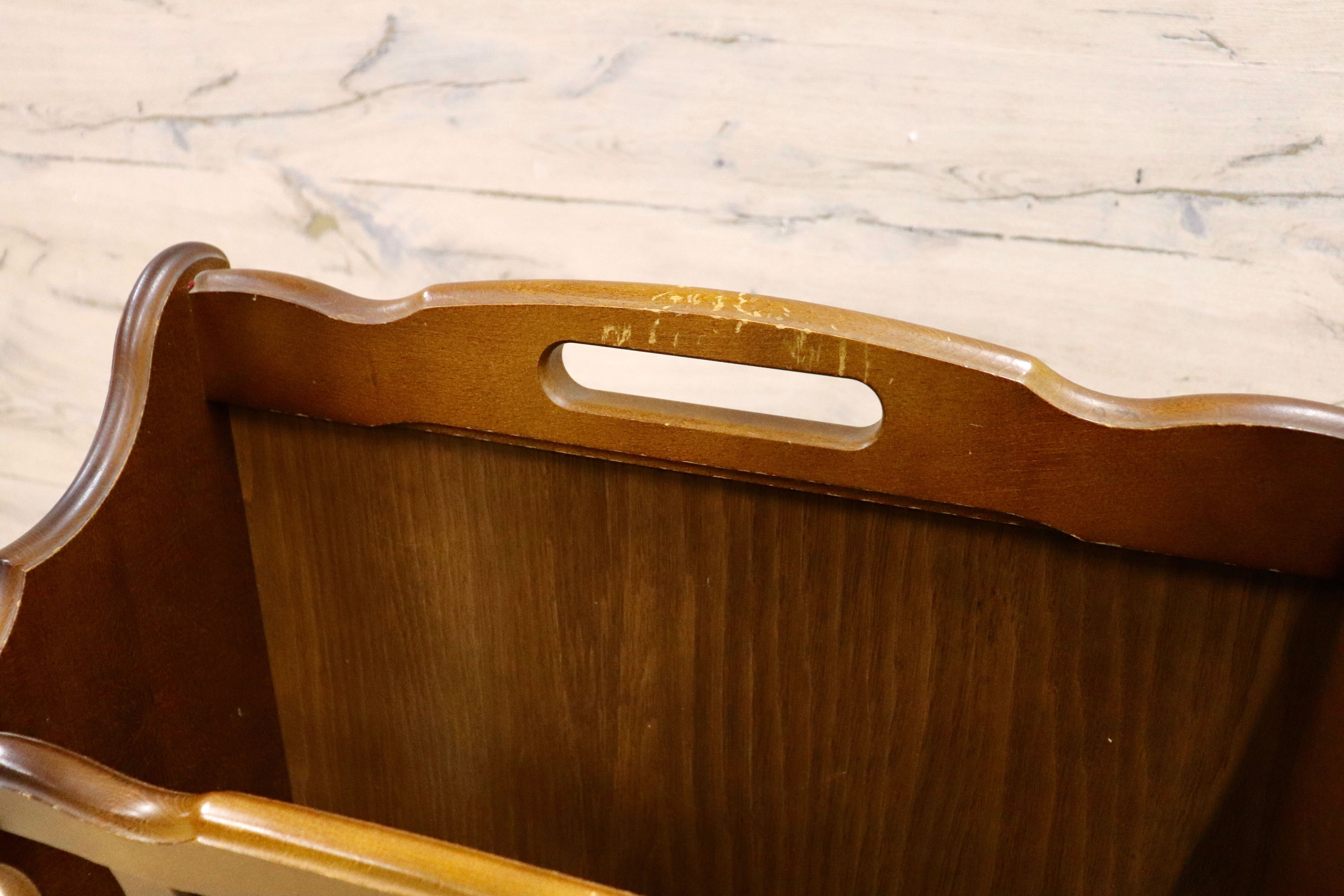 GMIK40○karimoku / カリモク コロニアル マガジンラック スリッパラック 雑誌入れ 収納 木製 ラタン