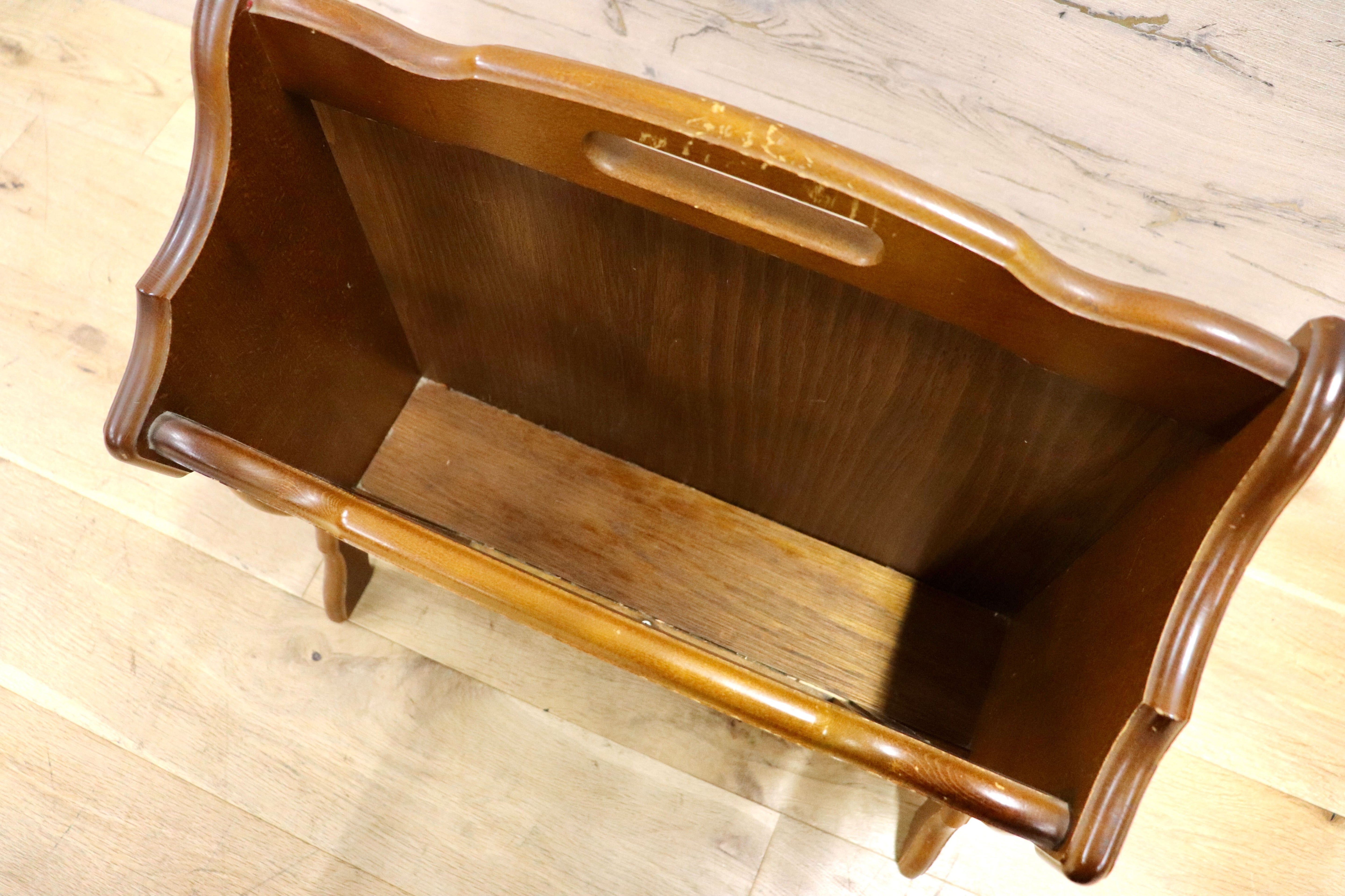 GMIK40○karimoku / カリモク コロニアル マガジンラック スリッパラック 雑誌入れ 収納 木製 ラタン