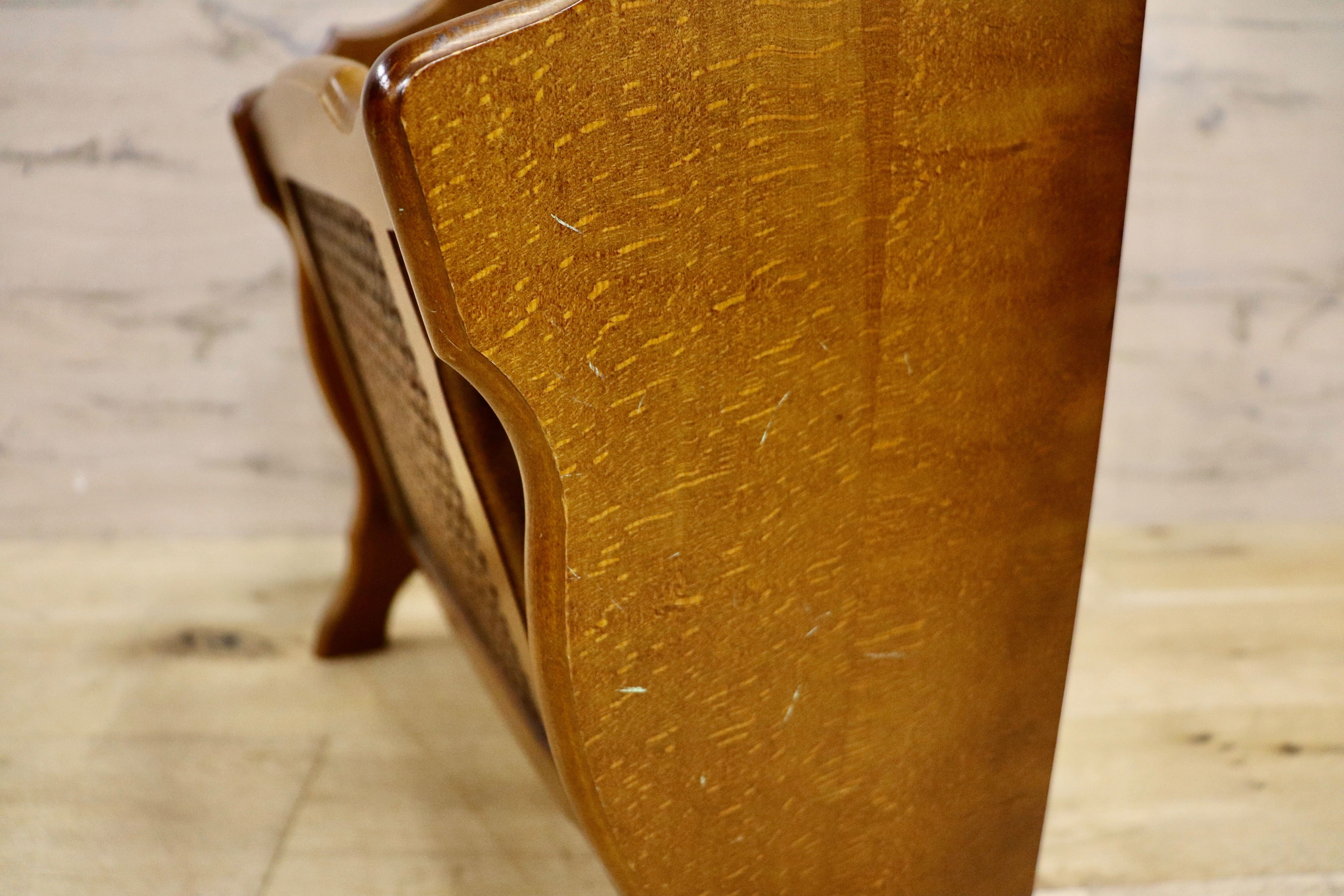 GMIK40○karimoku / カリモク コロニアル マガジンラック スリッパラック 雑誌入れ 収納 木製 ラタン