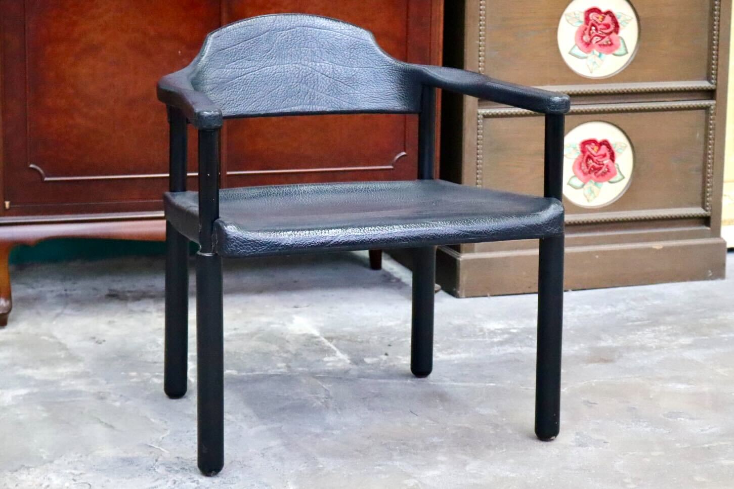 GMIS471D○レオナルド アームチェア ブラック スイス デザイナーズ家具 チェア 椅子 INTER-DECOR取扱い 検)Cassina Strassle Collection