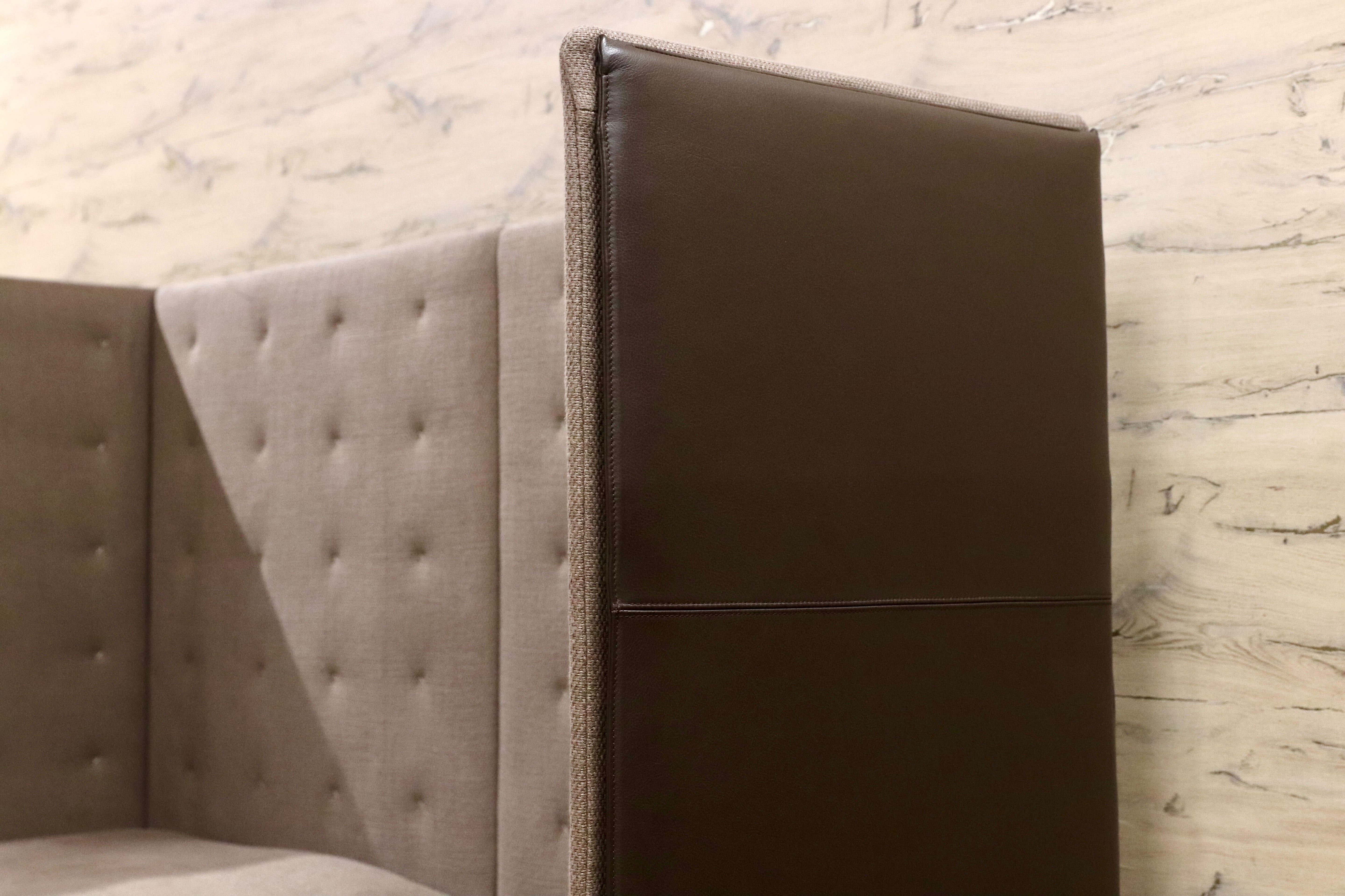 GMHF6○Poltrona Frau / ポルトローナフラウ グラントリノ HB ハバナ 2人掛けソファ ジャン・マリー・マッソー 約291万 ショールーム展示品※発送不可