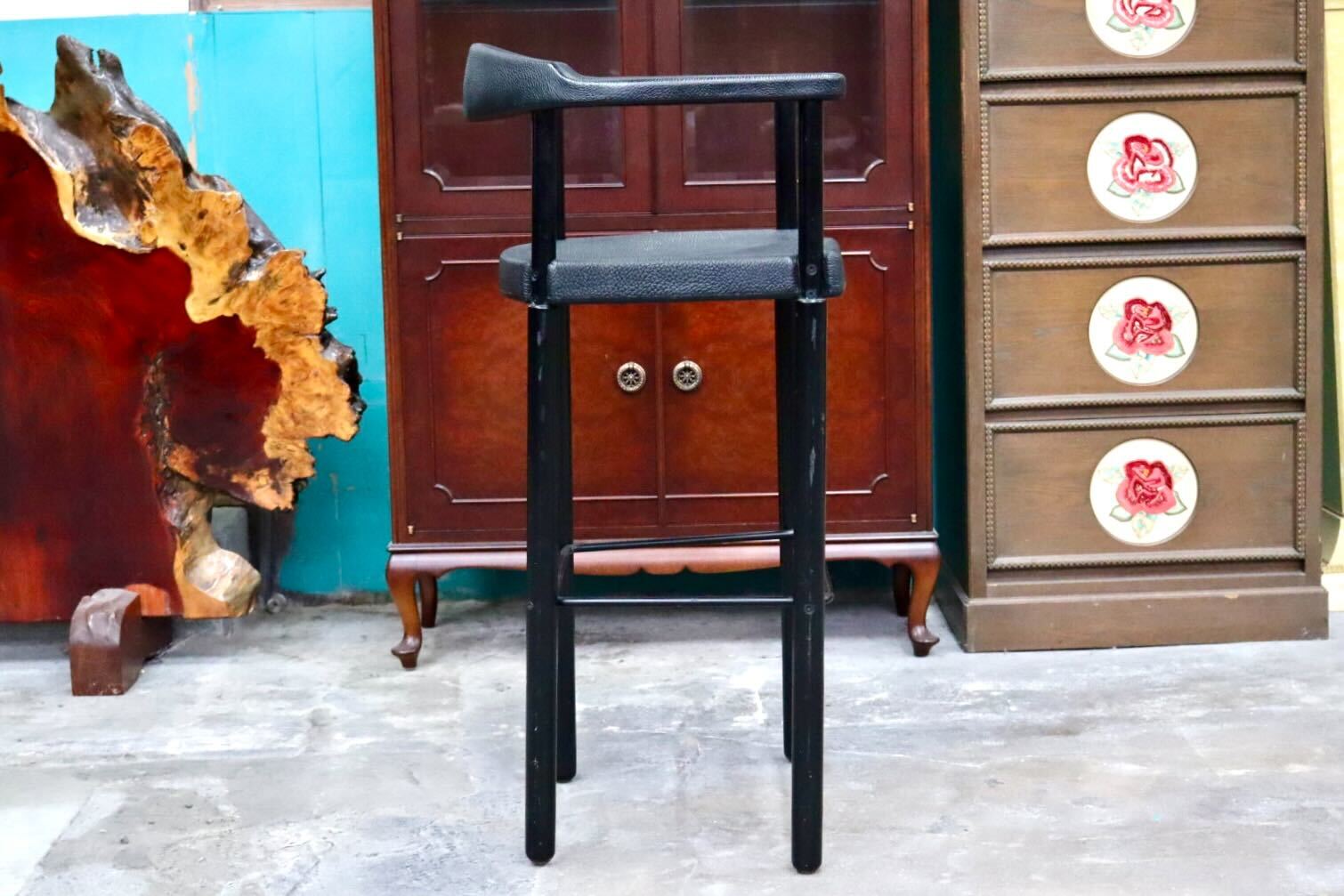 GMIS471E○レオナルド アームチェア カウンターチェア ブラック デザイナーズ 椅子 INTER-DECOR取扱い 検)Cassina Strassle Collection