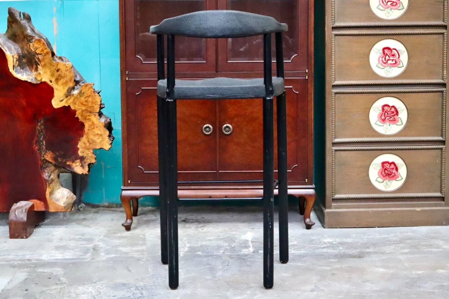 GMIS471E○レオナルド アームチェア カウンターチェア ブラック デザイナーズ 椅子 INTER-DECOR取扱い 検)Cassina Strassle Collection