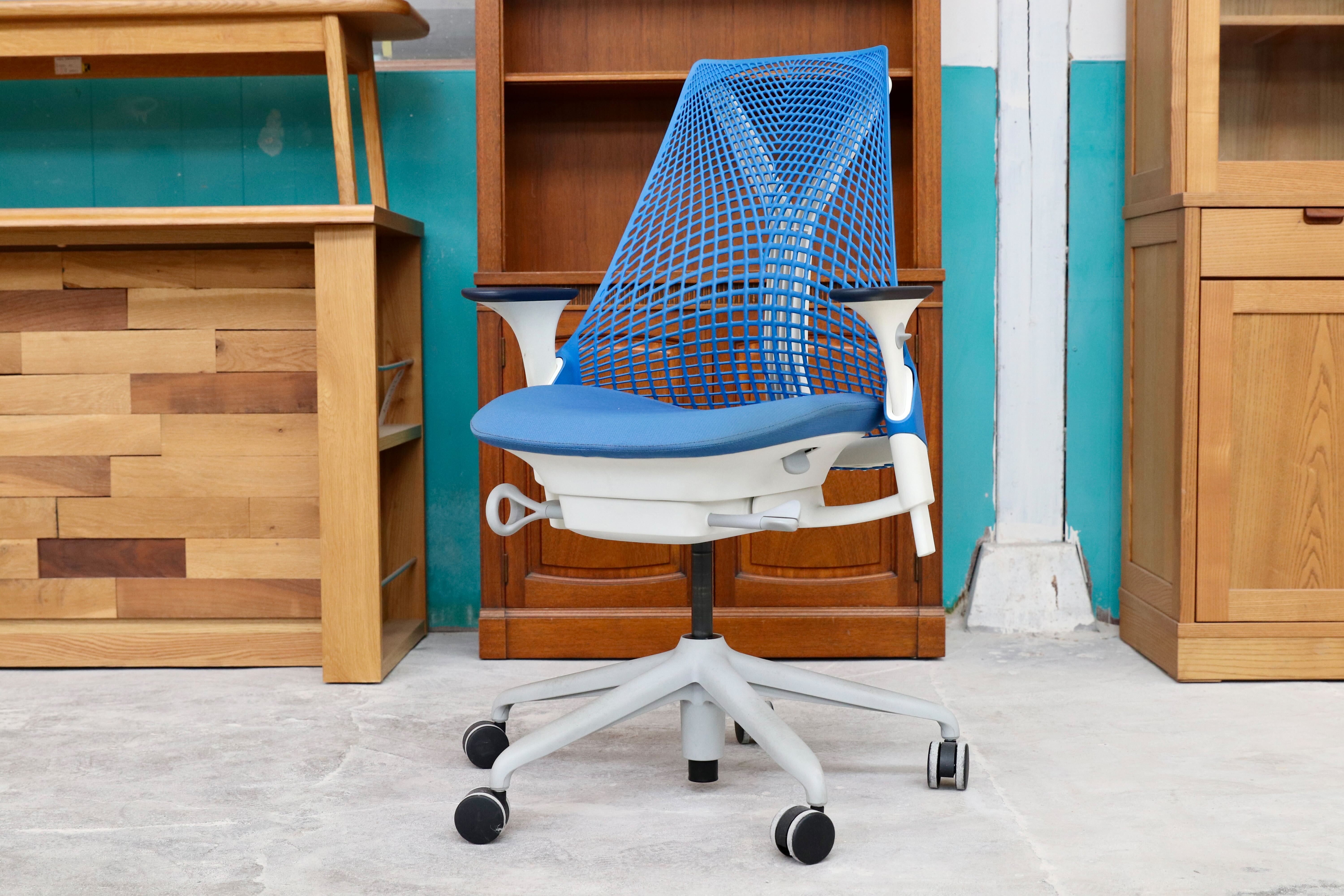 GMHK379G○Herman Miller / ハーマンミラー セイルチェア デスクチェア オフィスチェア ワークチェア ブルー 定価約1