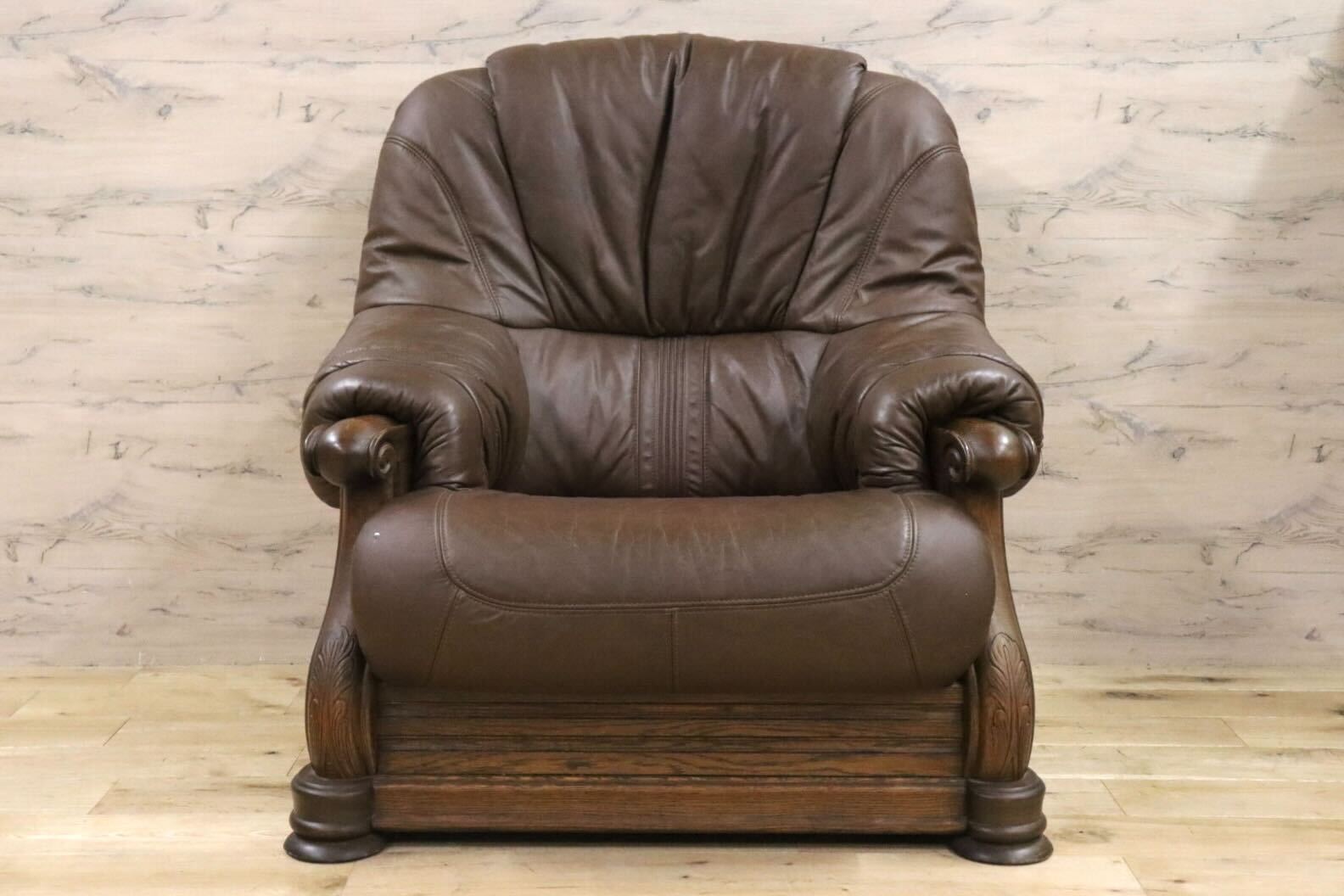 GMHH144A○オランダ製 ダッチカントリー 1人掛けソファ シングルソファ オーク材 本革 応接 リビング ブラウン ヴィンテージ 約35万